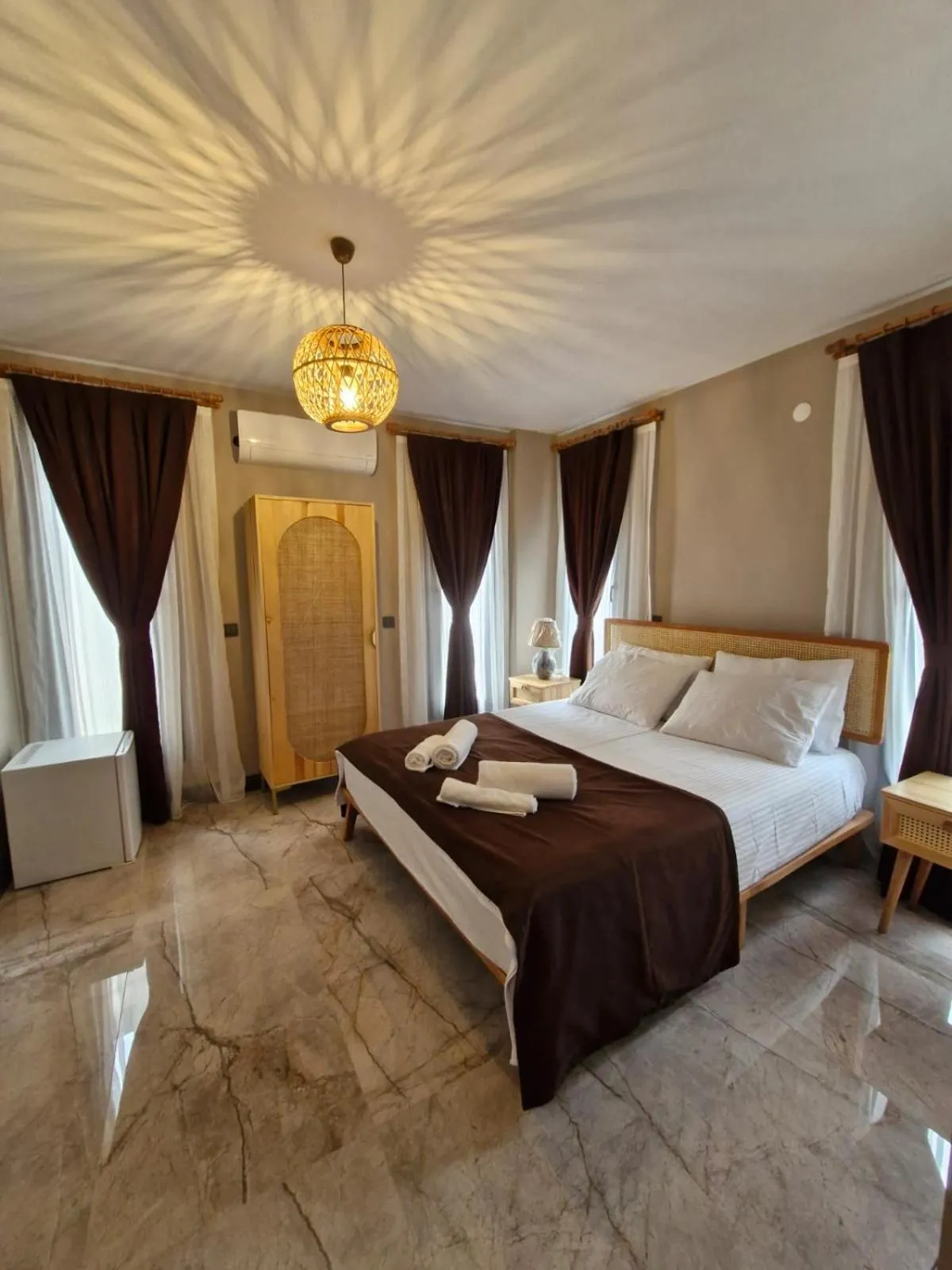 Bed in Velder House Urla