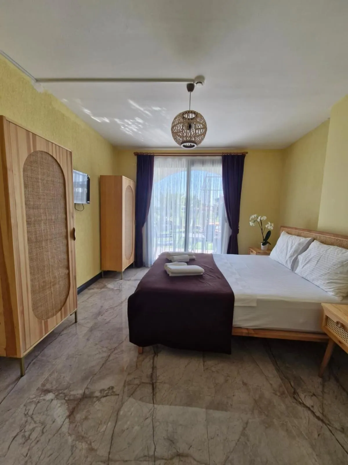 Bed in Velder House Urla