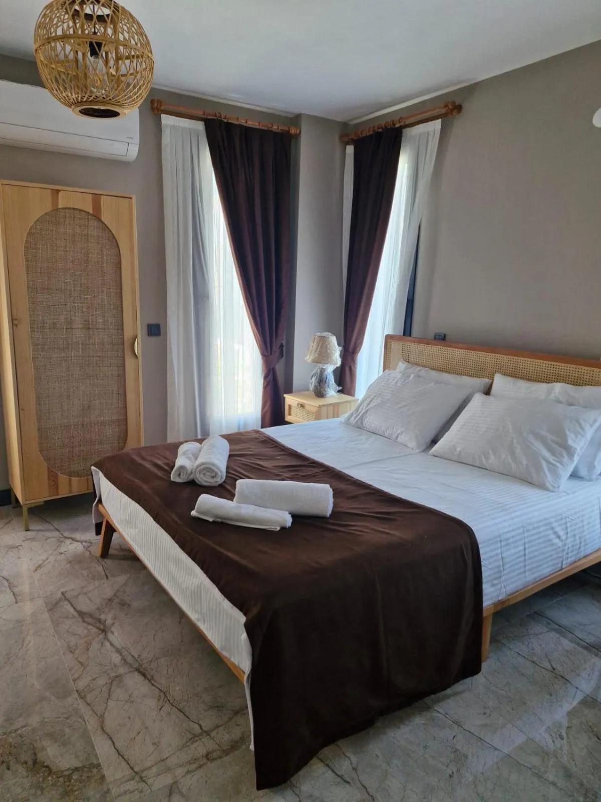 Bed in Velder House Urla
