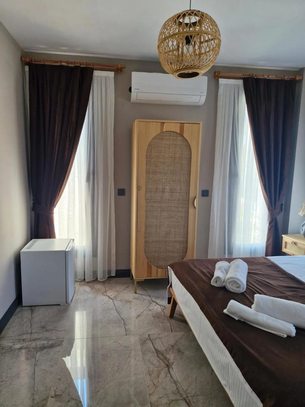 Bed in Velder House Urla