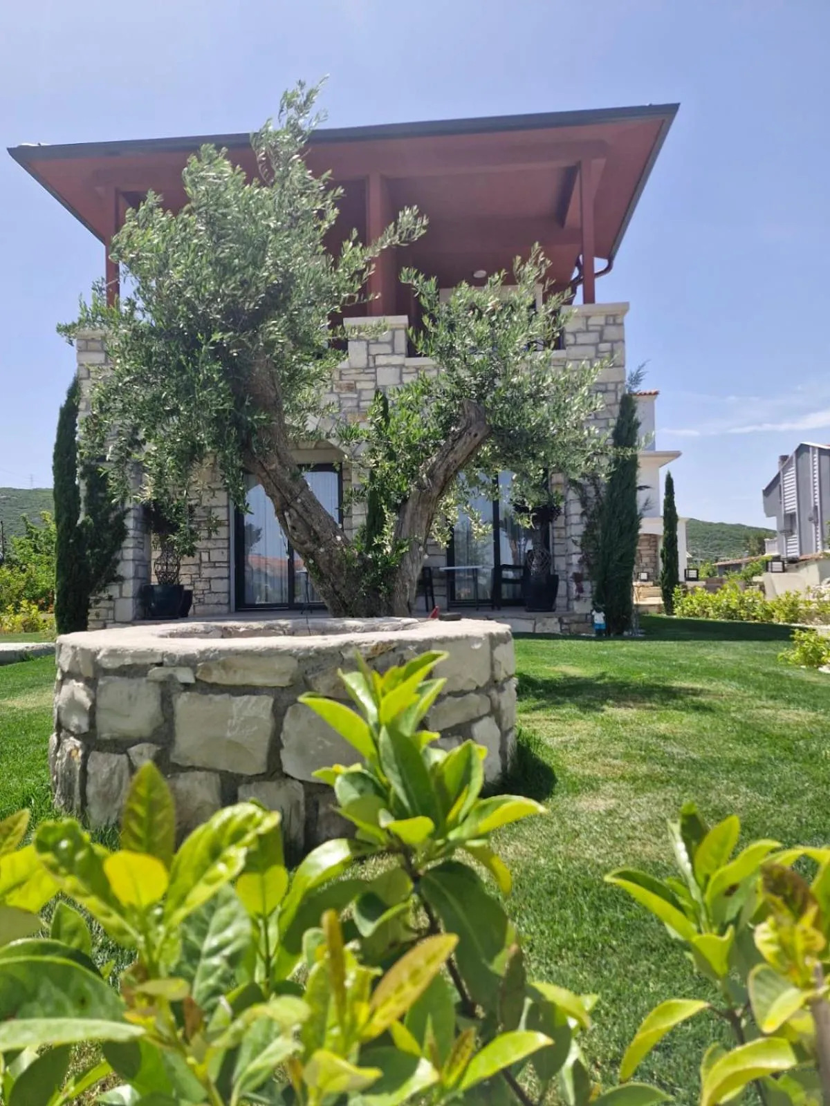 Property building in Velder House Urla