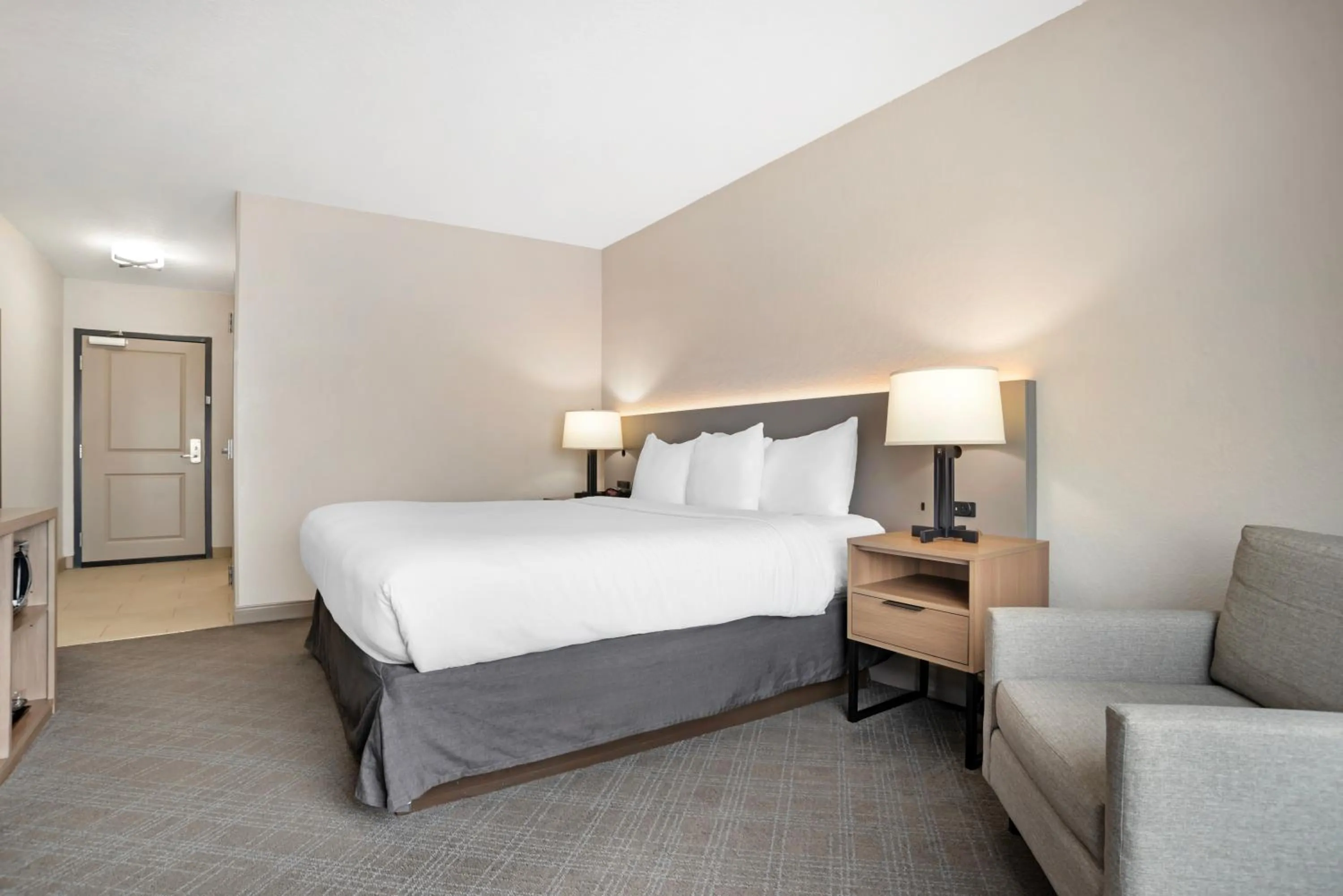 Bedroom, Bed in Comfort Inn & Suites