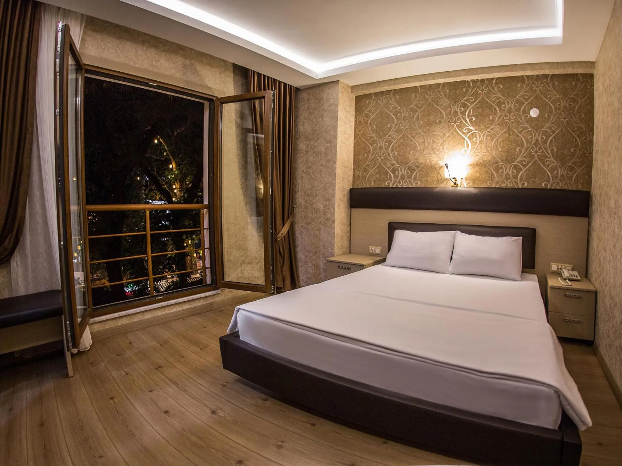 Photo of the whole room in Payidar Hotel