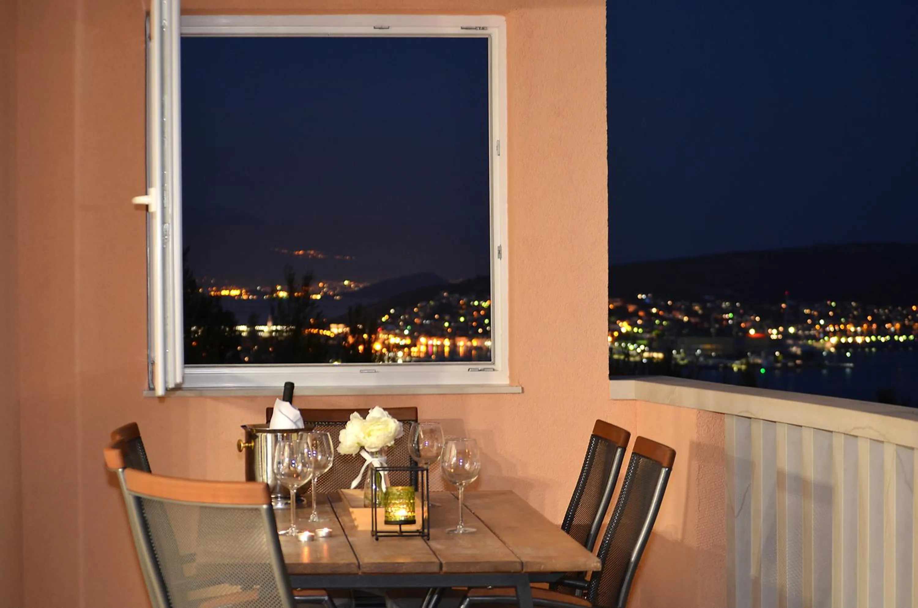 Balcony/Terrace in Apartment Elza