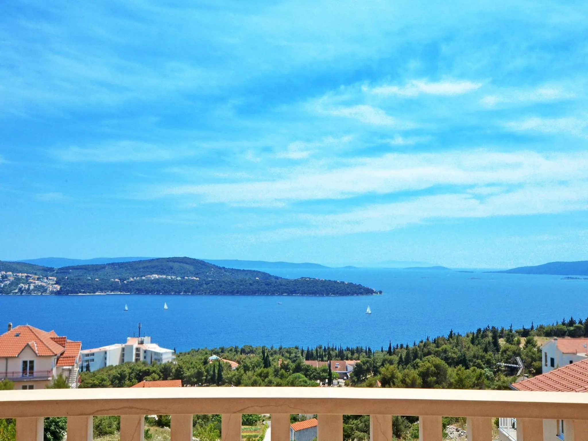 Sea view in Apartment Elza