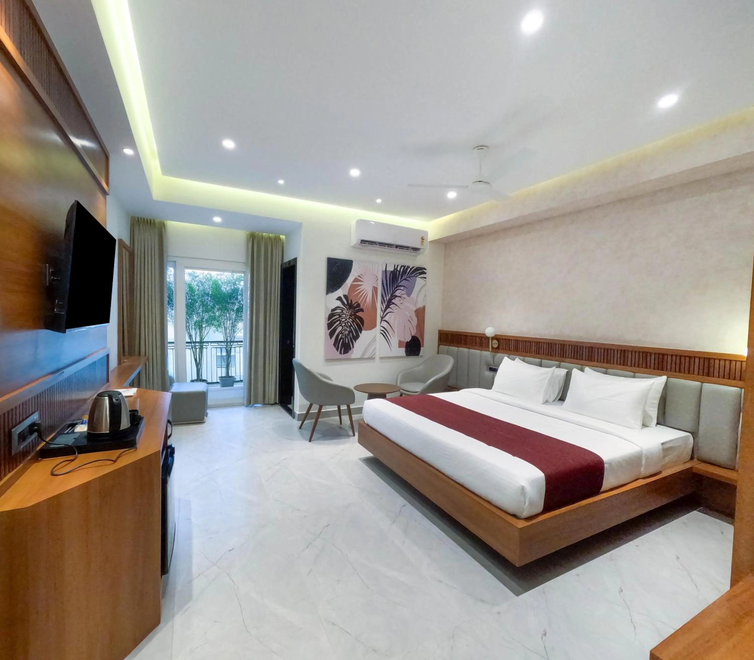 Bedroom, Bed in Casa Hotel, Madhapur