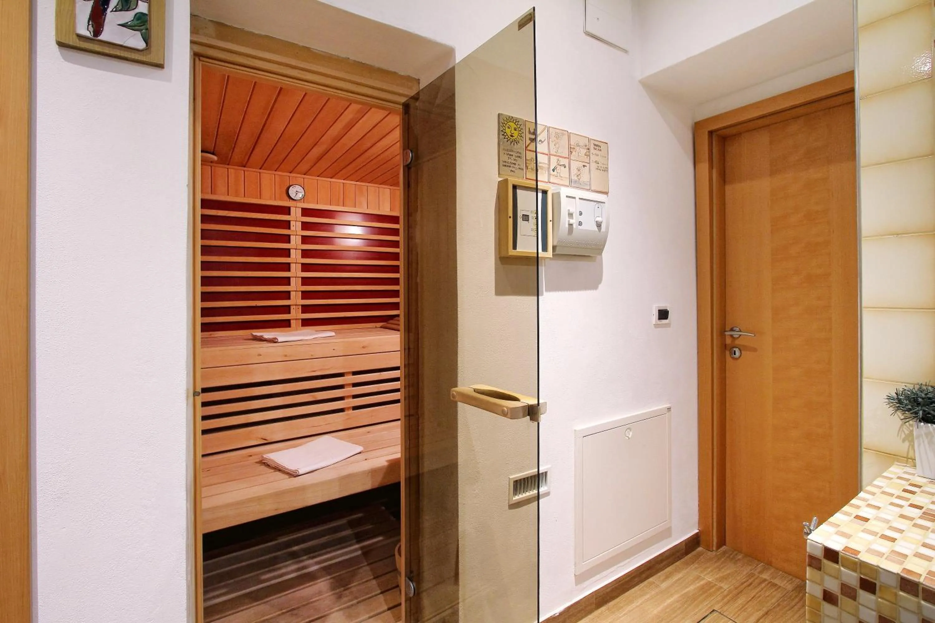 Sauna, Bed in Apartment Dezo Istria