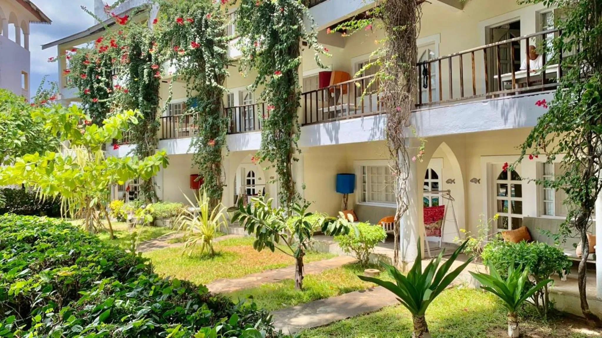 Property building in Lily Palm Resort