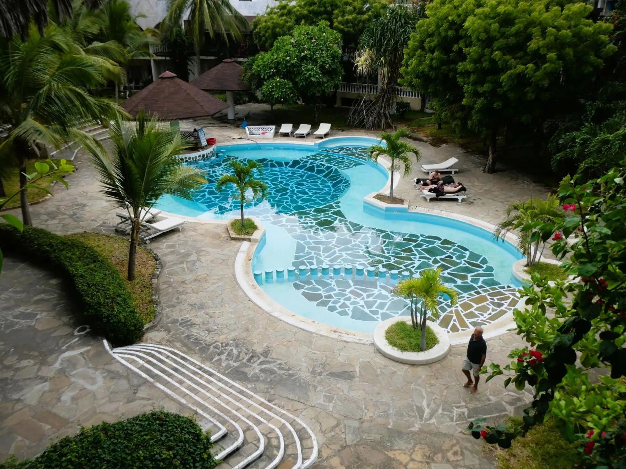 Garden view in Lily Palm Resort