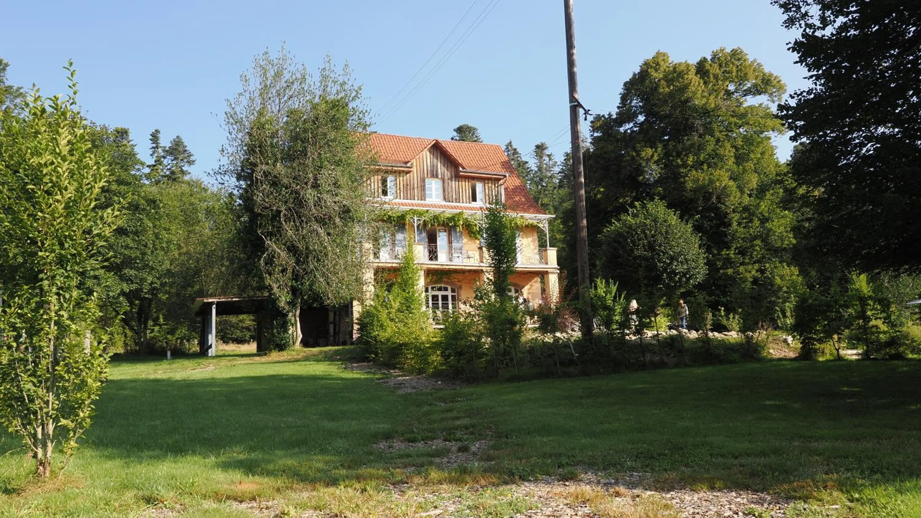 Property building in Villa Louisental - Gruppenunterkunft für Selbstversorger