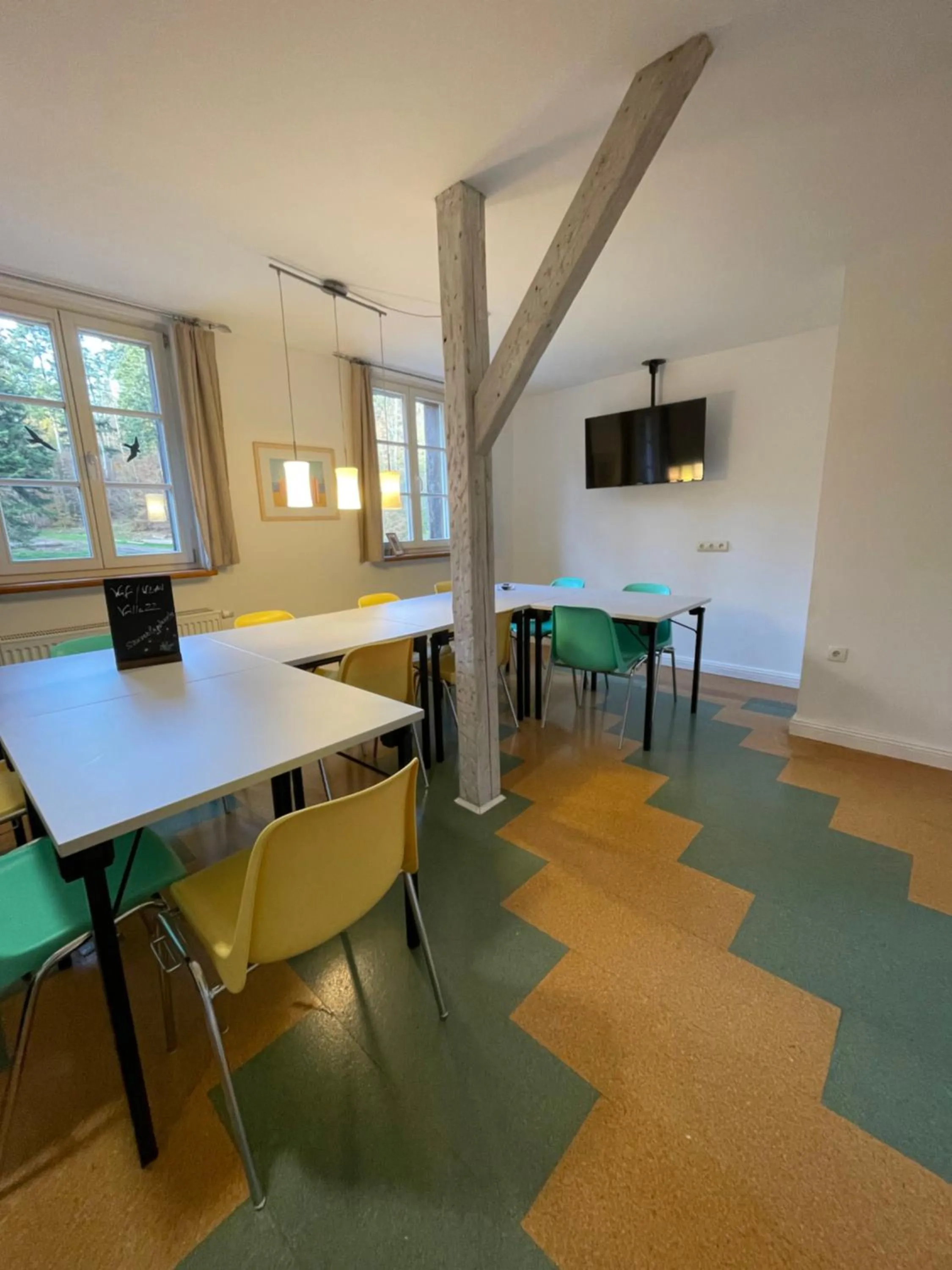 Game Room in Villa Louisental - Gruppenunterkunft für Selbstversorger