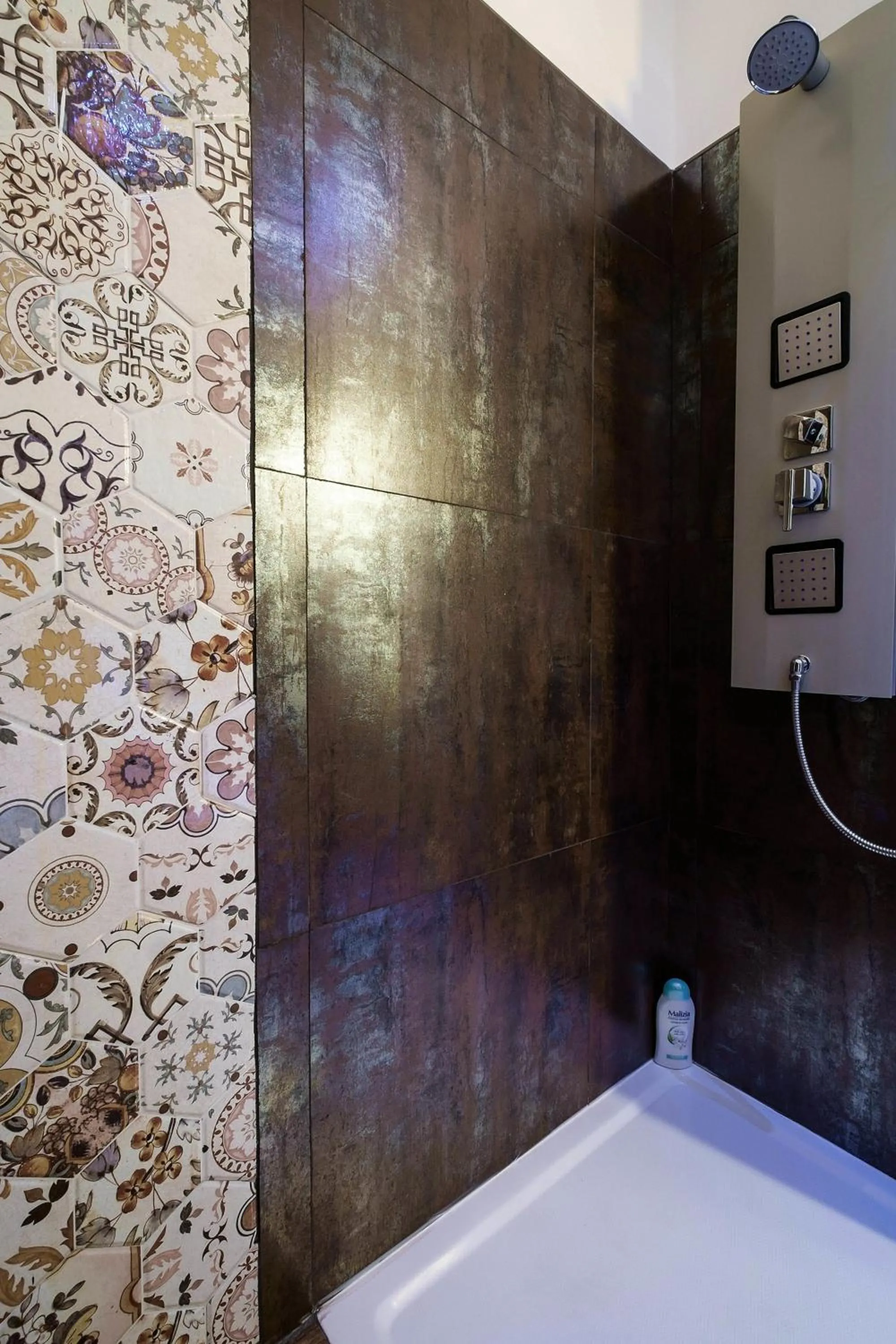 Shower in B&B Centro900