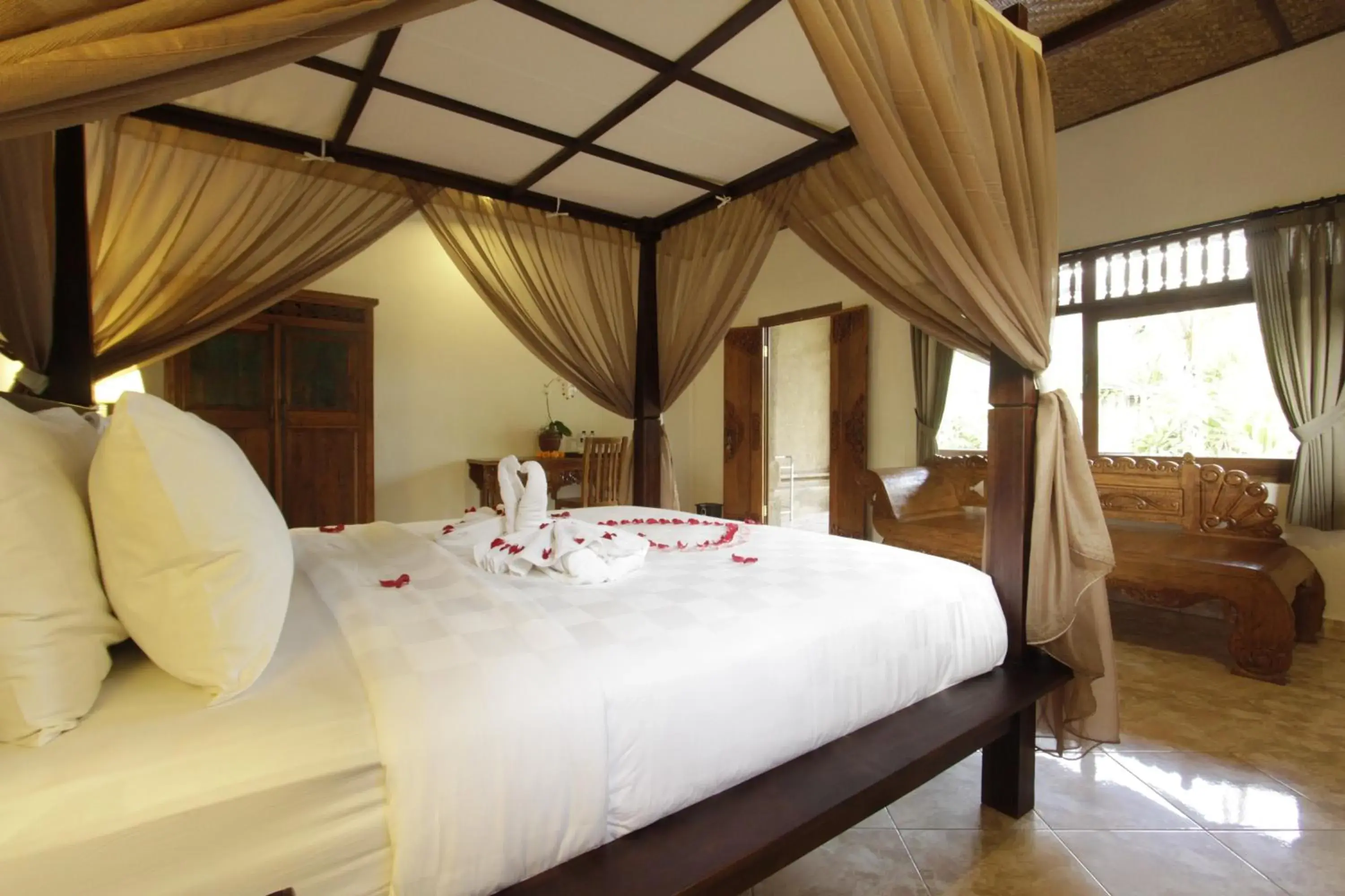 One-Bedroom Suite with Garden View in Pekak Mangku Guest House One-Bedroom Suite with Garden View in Pekak Mangku Guest House
