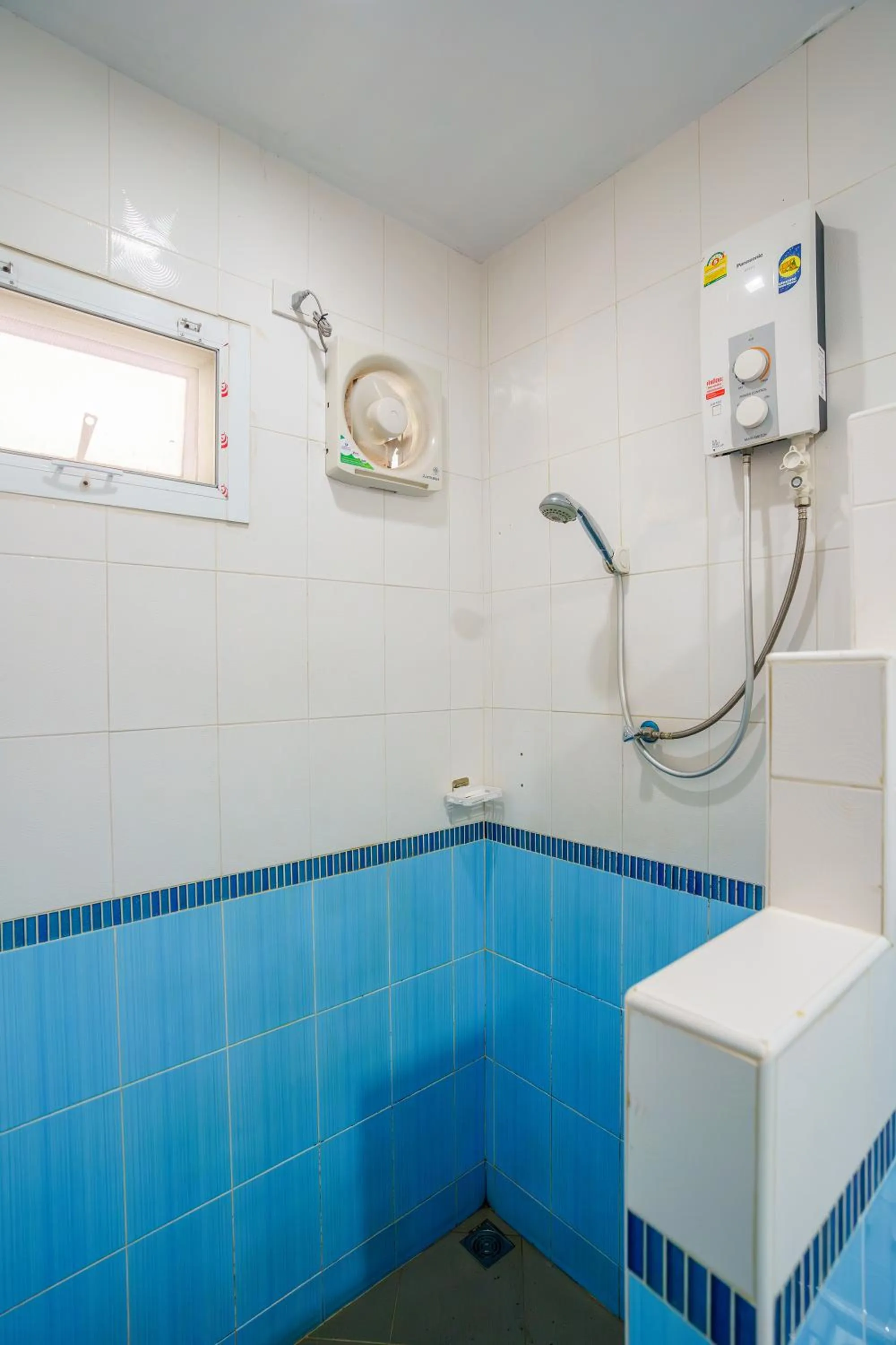 Shower in Kebtawan Resort