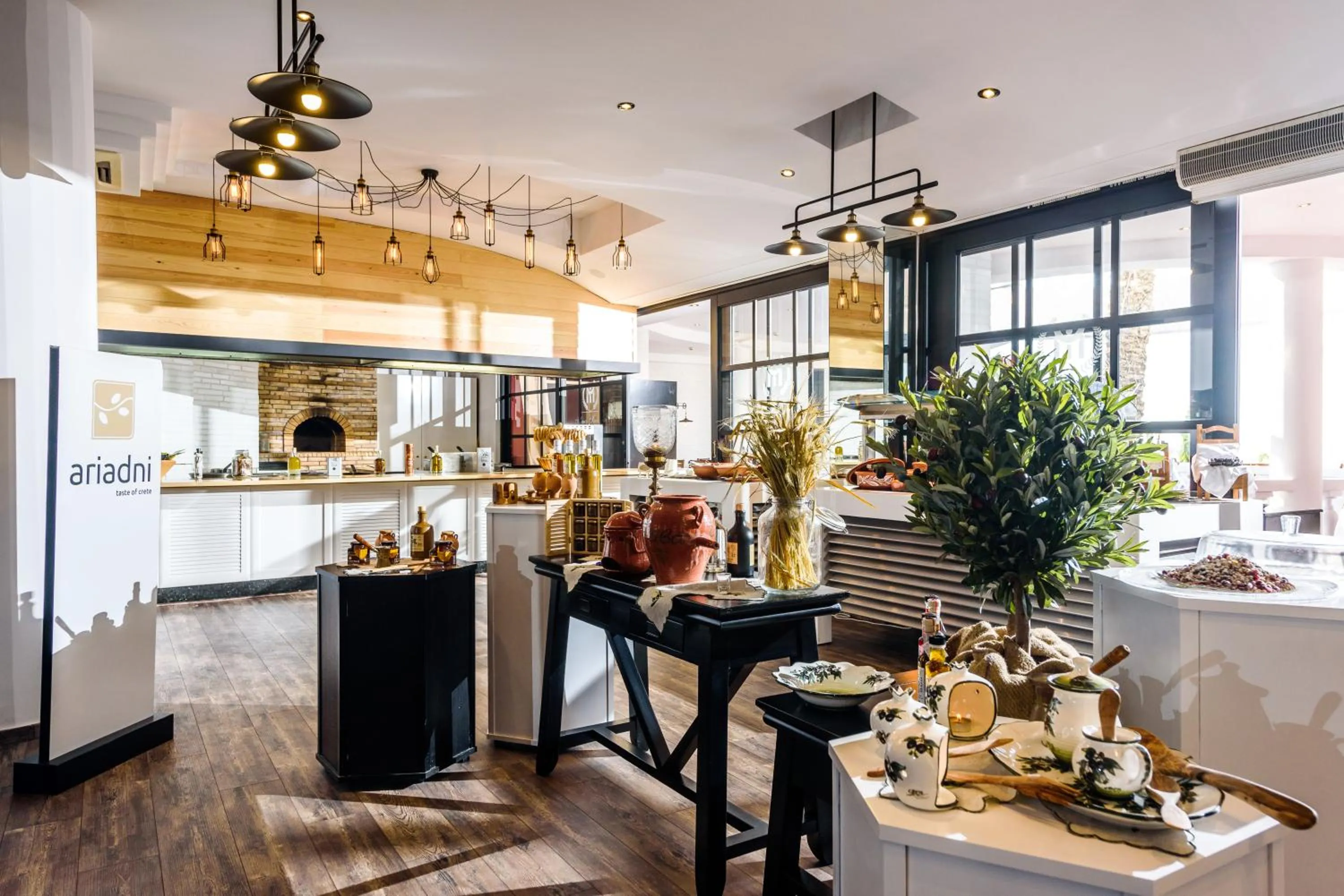 Restaurant/places to eat in Minos Imperial Luxury Beach Resort & Spa Milatos