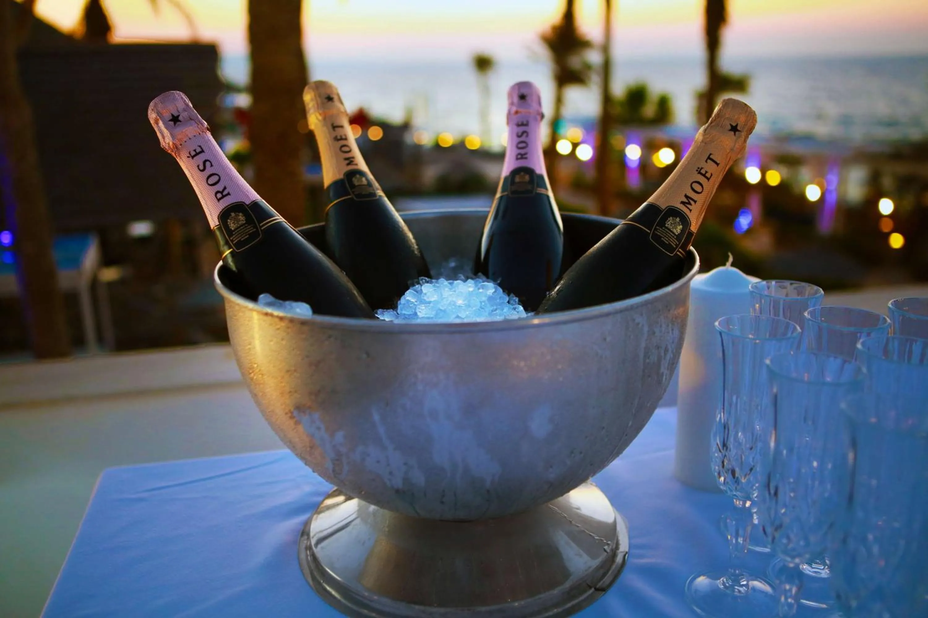 Lounge or bar in Minos Imperial Luxury Beach Resort & Spa Milatos