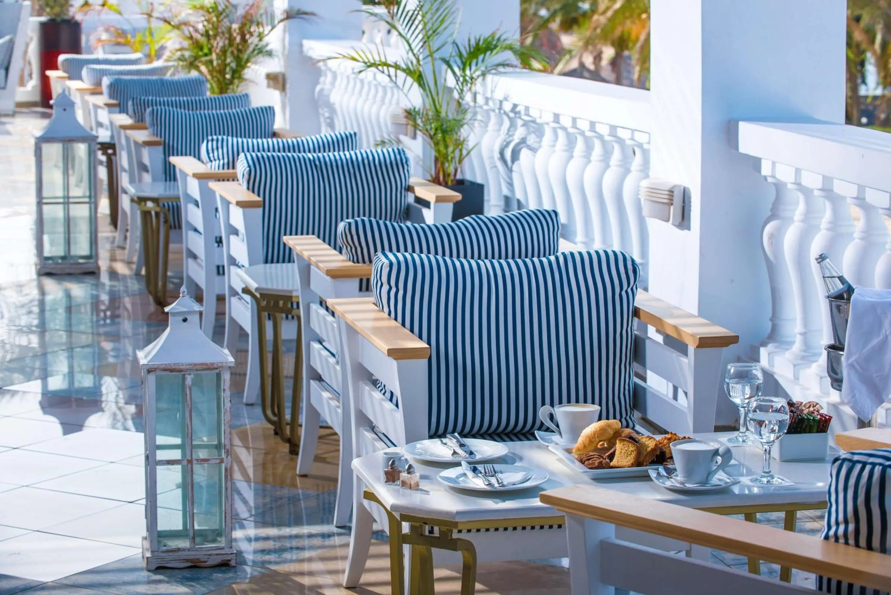 Restaurant/places to eat in Minos Imperial Luxury Beach Resort & Spa Milatos