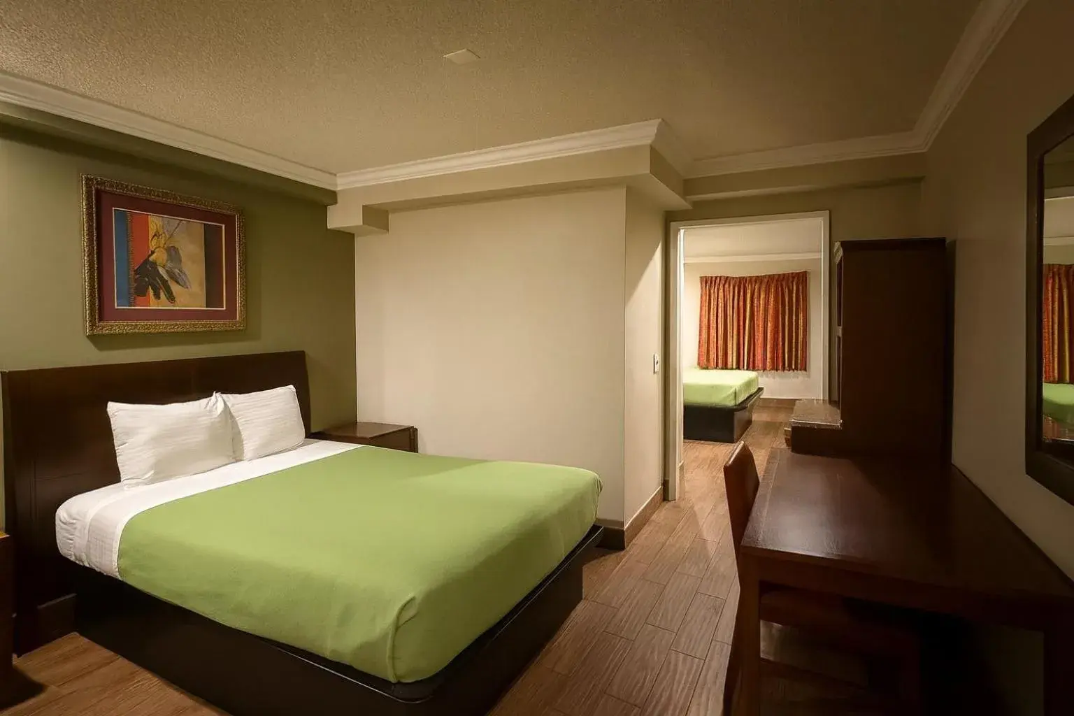 One-Bedroom Suite in Casa Blanca Hotel - Corona One-Bedroom Suite in Casa Blanca Hotel - Corona
