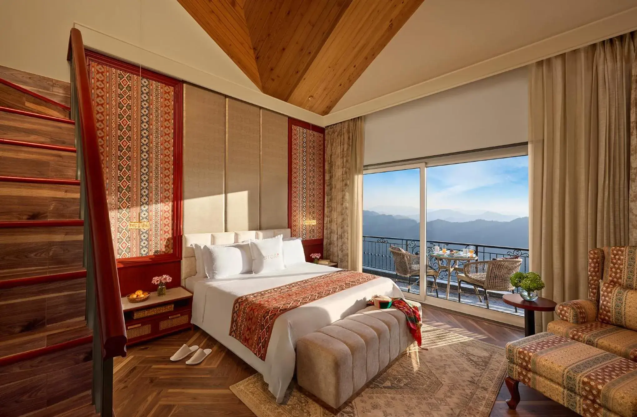 Junior Suite Room in Storii By ITC Hotels, Narindera Orchards, Kufri Junior Suite Room in Storii By ITC Hotels, Narindera Orchards, Kufri