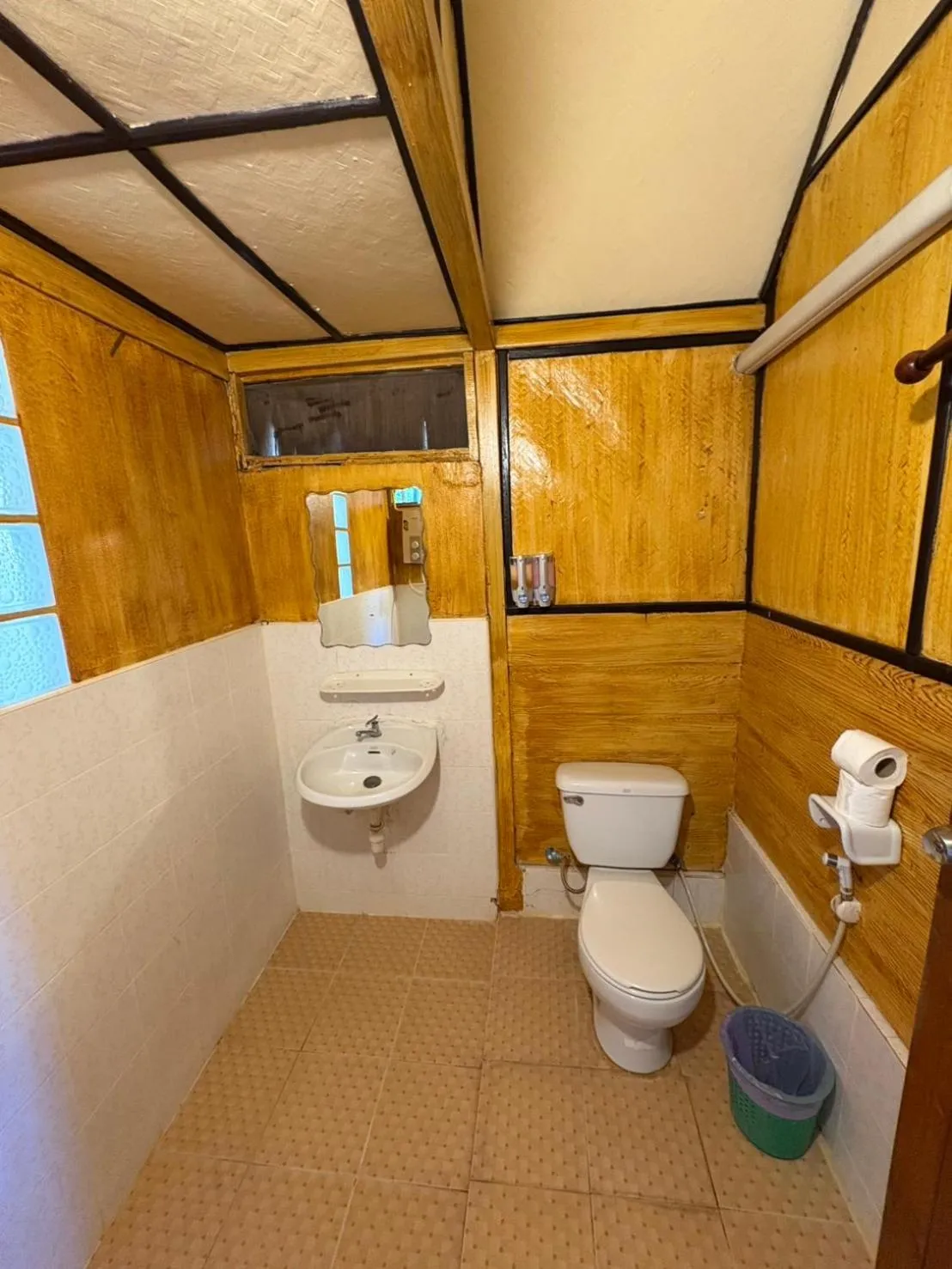 Phi Phi Ingphu Viewpoint Hotel