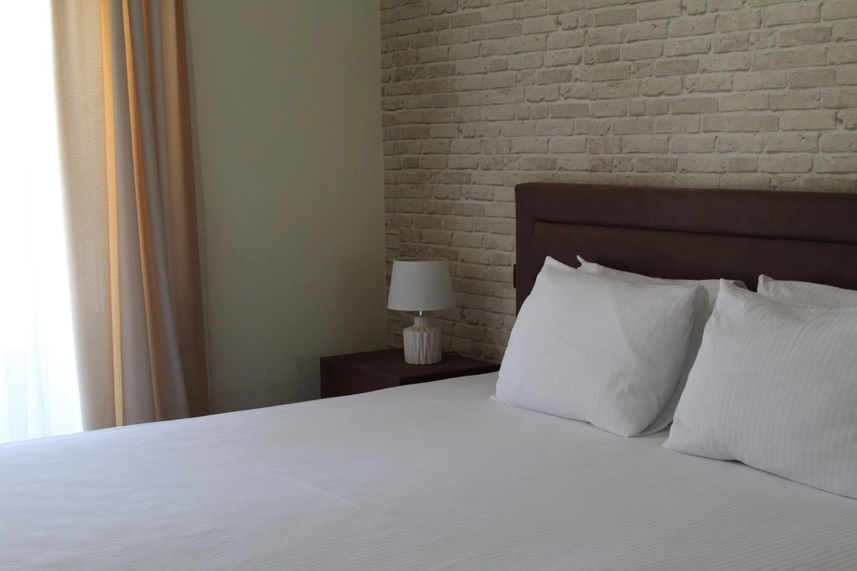 Bedroom, Bed in Hotel Opera Jaz