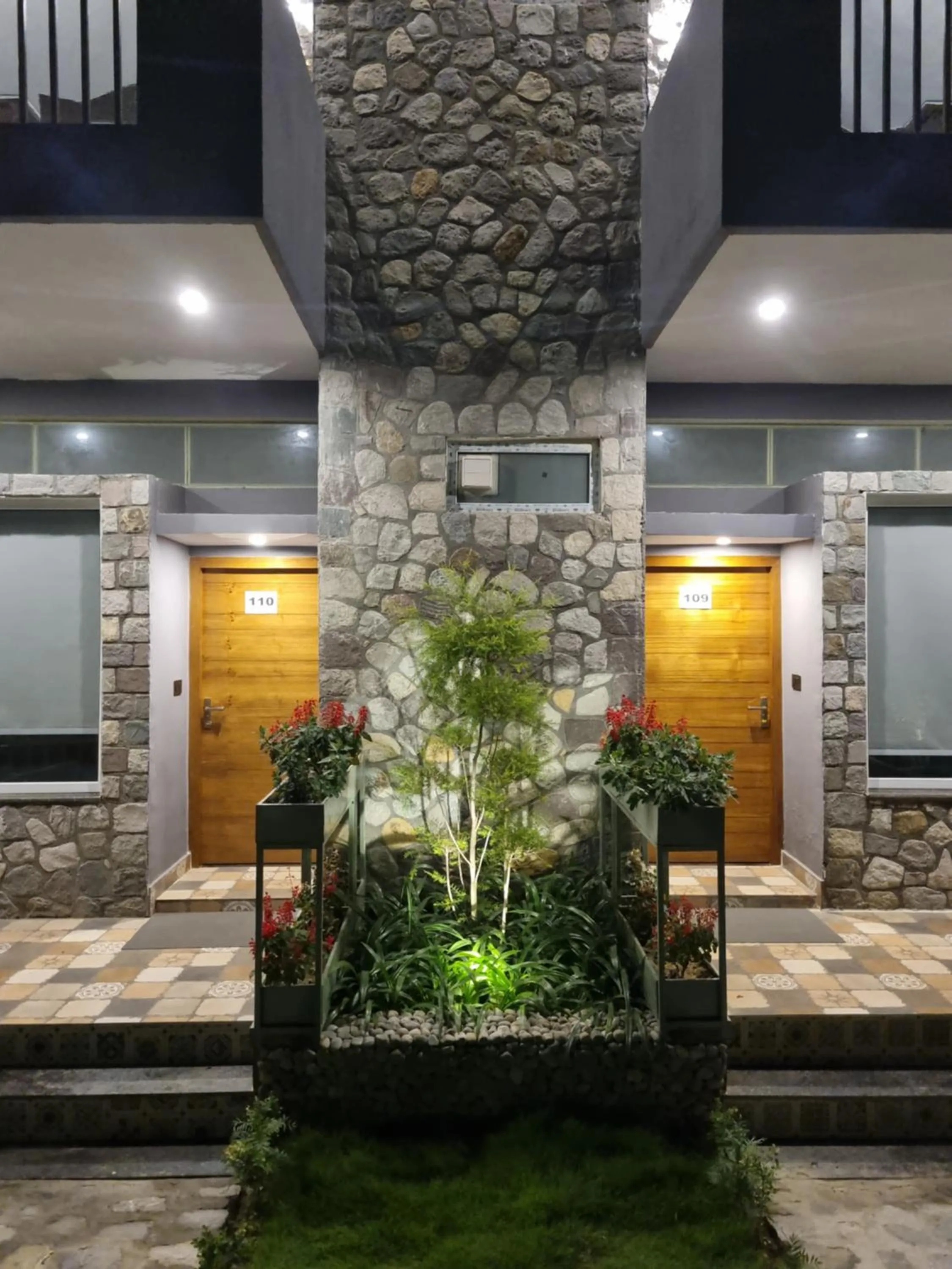 Property building in Ravihans Aranyam - Resort & Restaurant