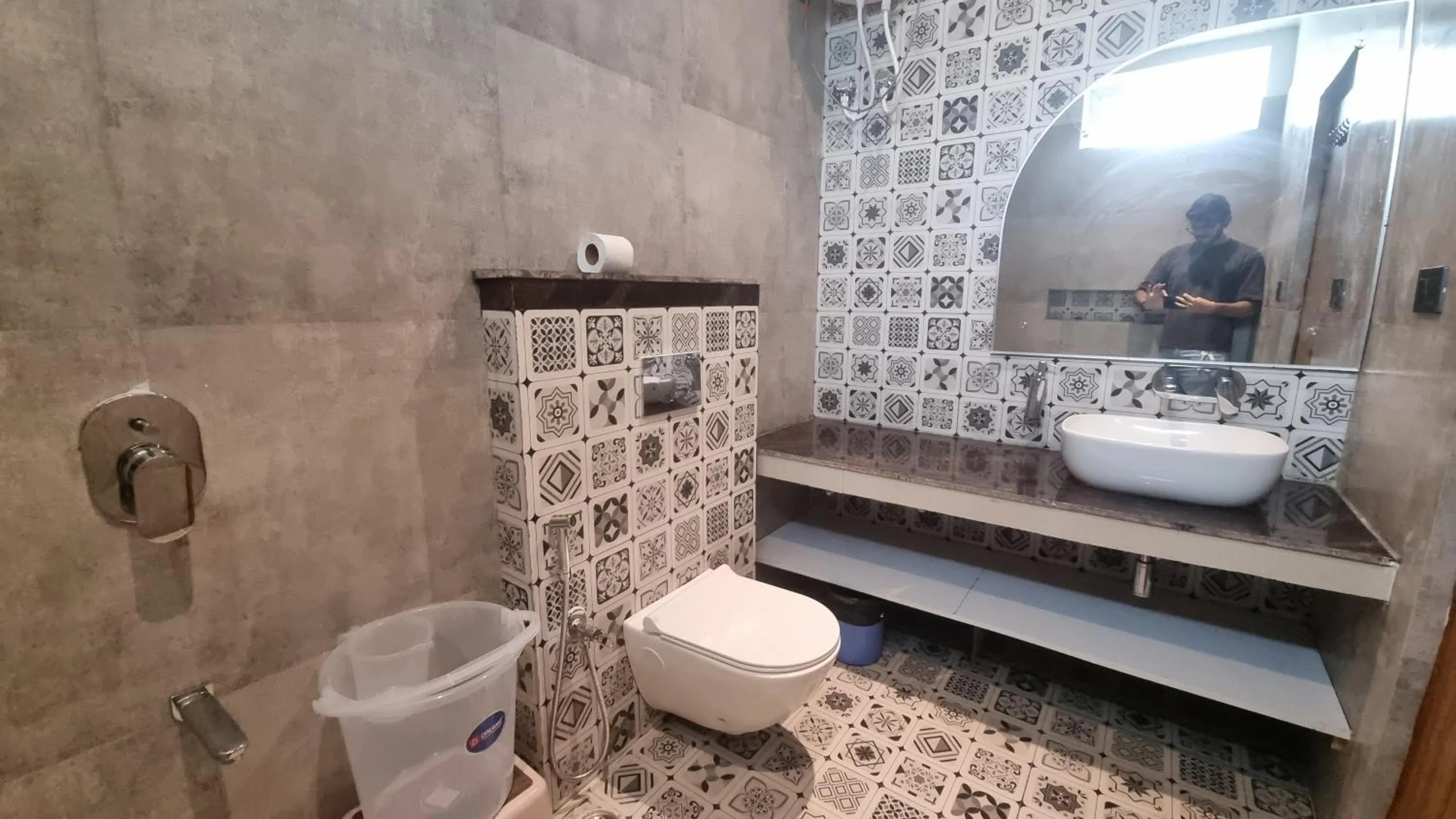 Ravihans Aranyam - Resort & Restaurant