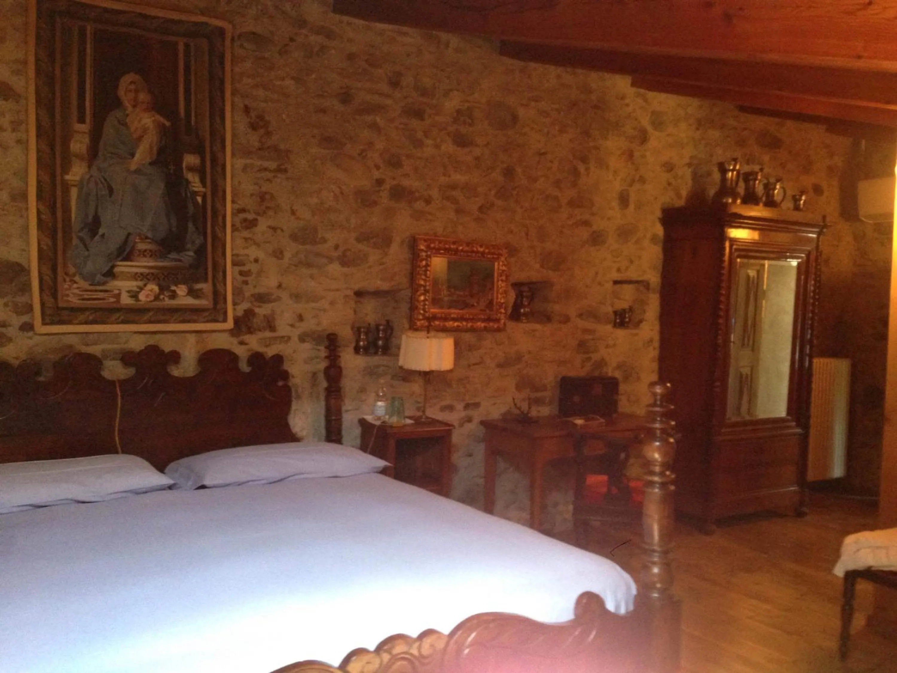 Photo of the whole room, Bed in B&b di Charme Palazzo Lambertenghi