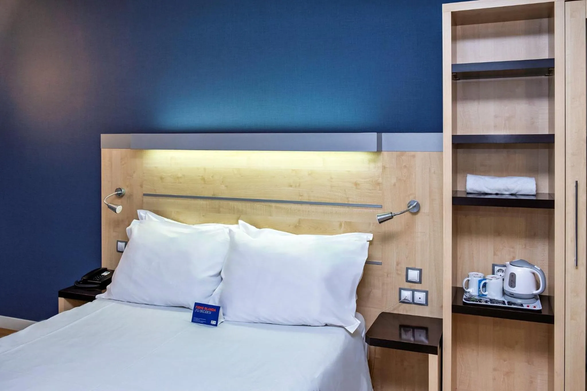 Photo of the whole room, Bed in Holiday Inn Express Málaga Airport by IHG