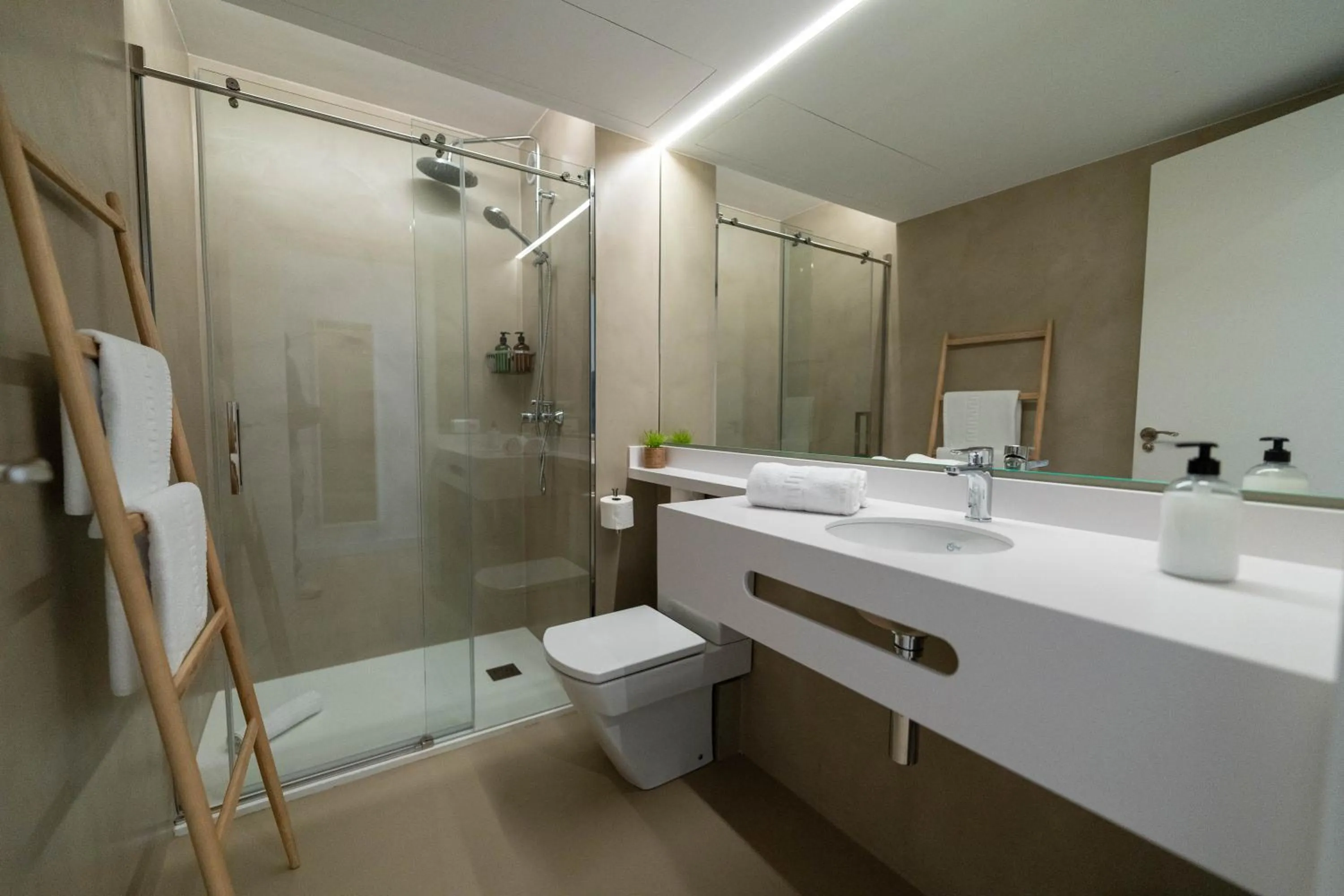 Bathroom in Apartamentos Llobet Ibiza