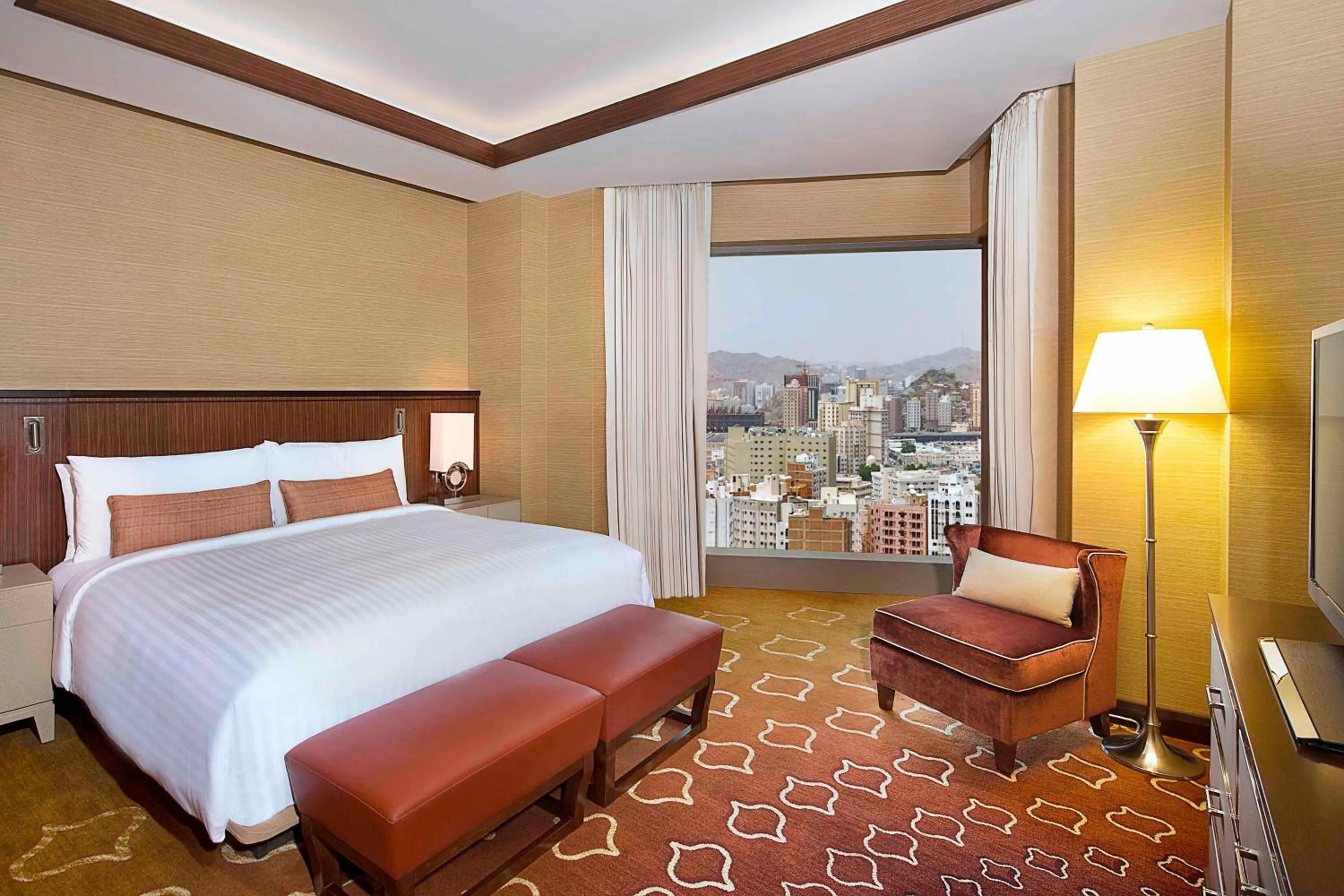 Photo of the whole room, Bed in Marriott Hotel Jabal Omar Makkah