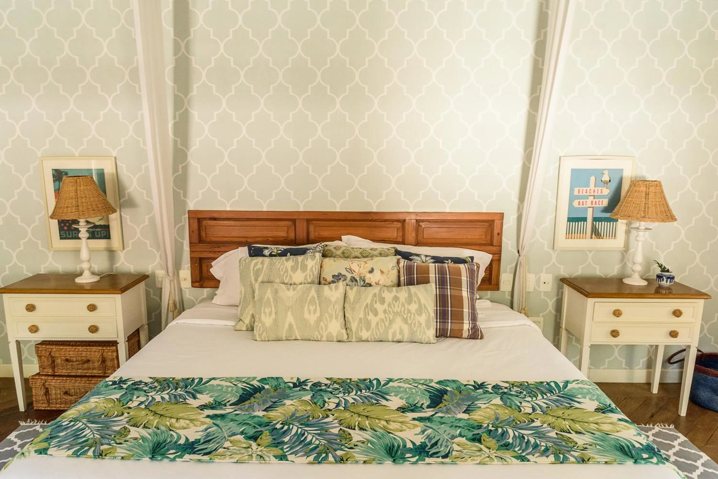 Suite with Balcony in TW Guaimbê Exclusive Suítes