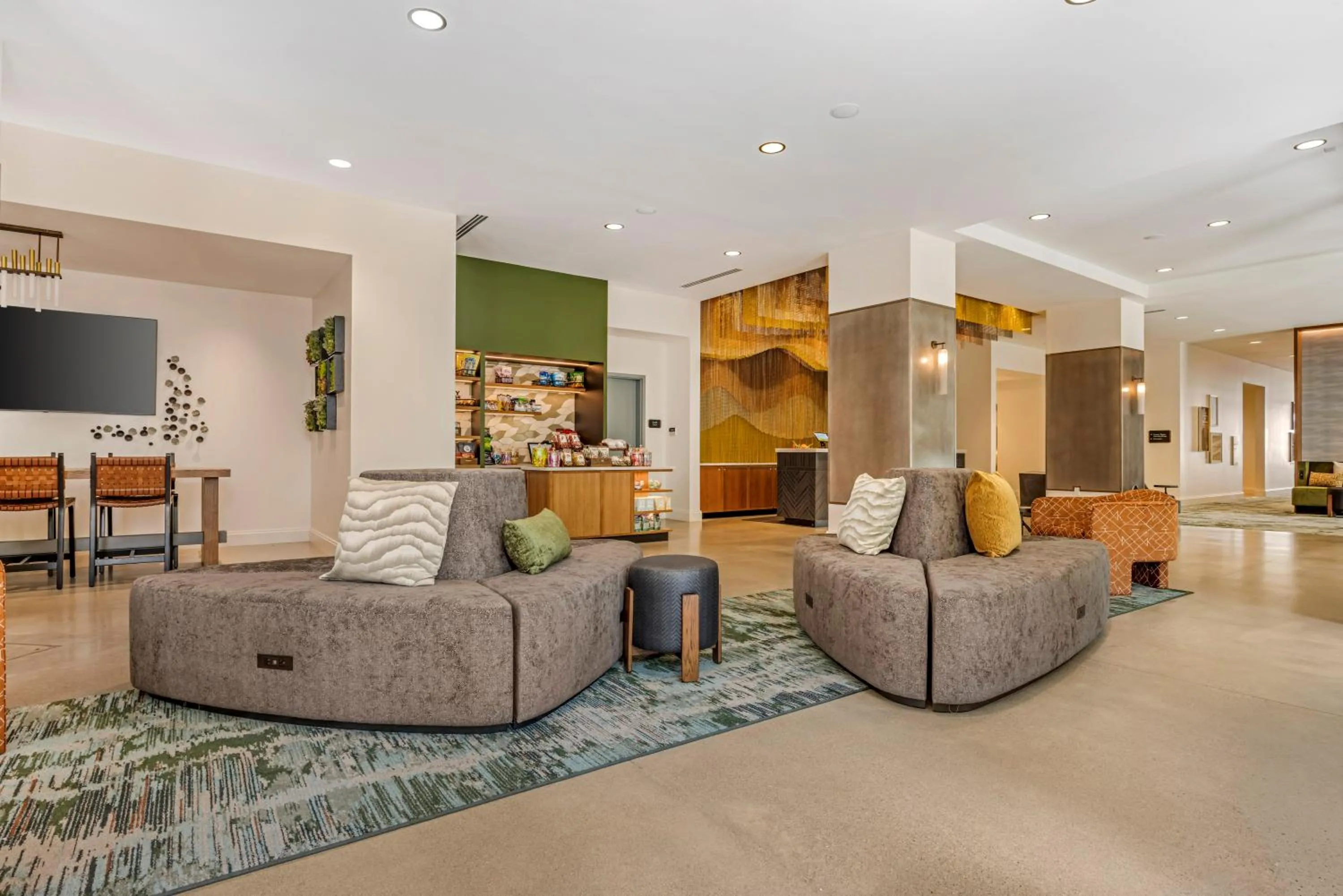 Lobby or reception in Cambria Hotel Portland - Pearl District