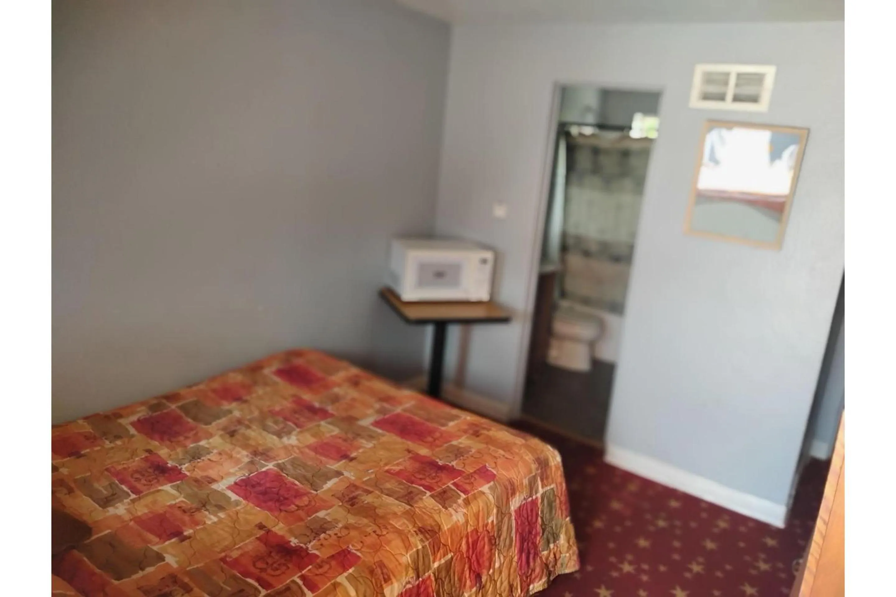 Bedroom, Bed in Hotel O Englewood-South Denver CO