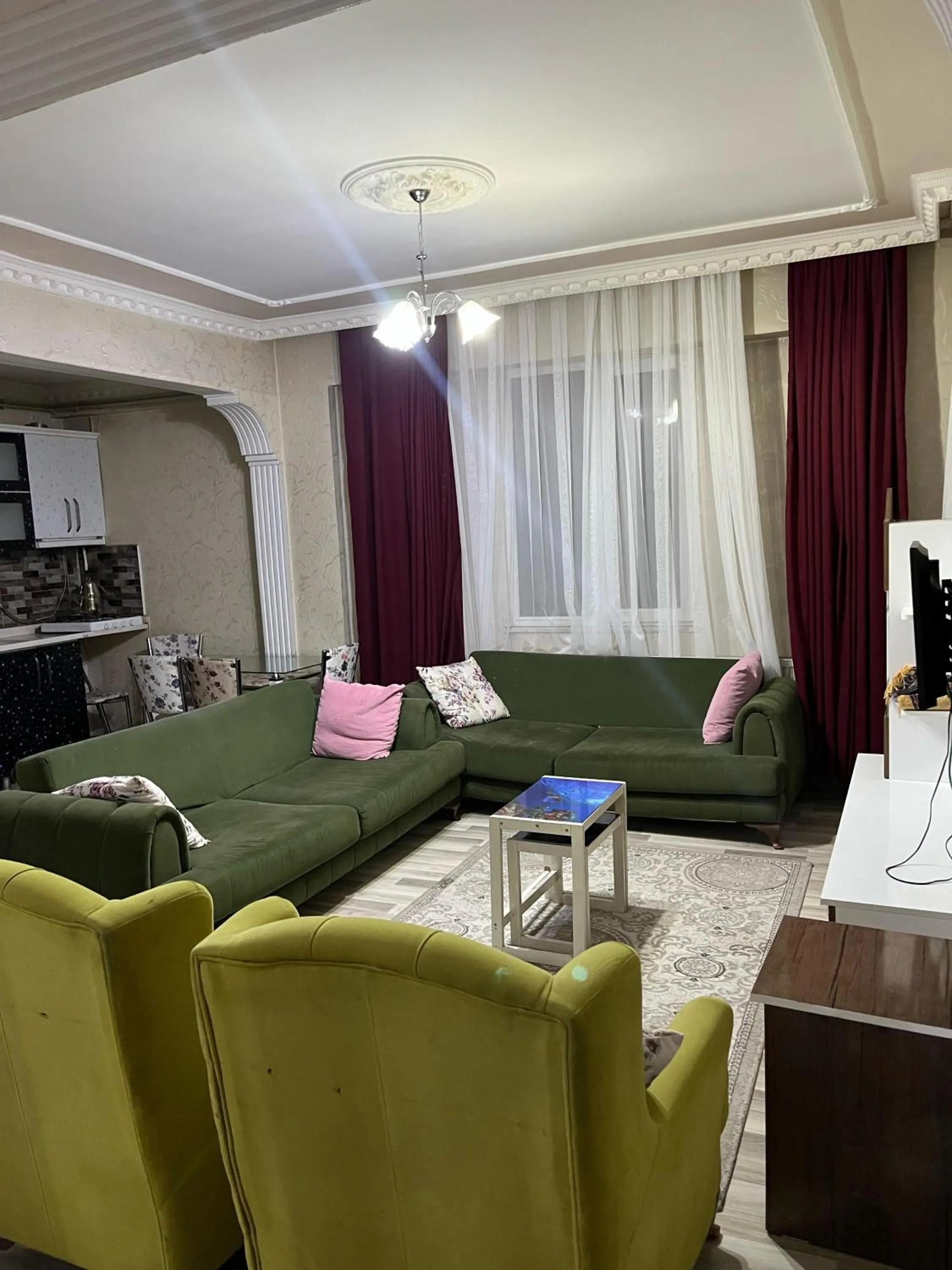 LAÇİN apart OTEL