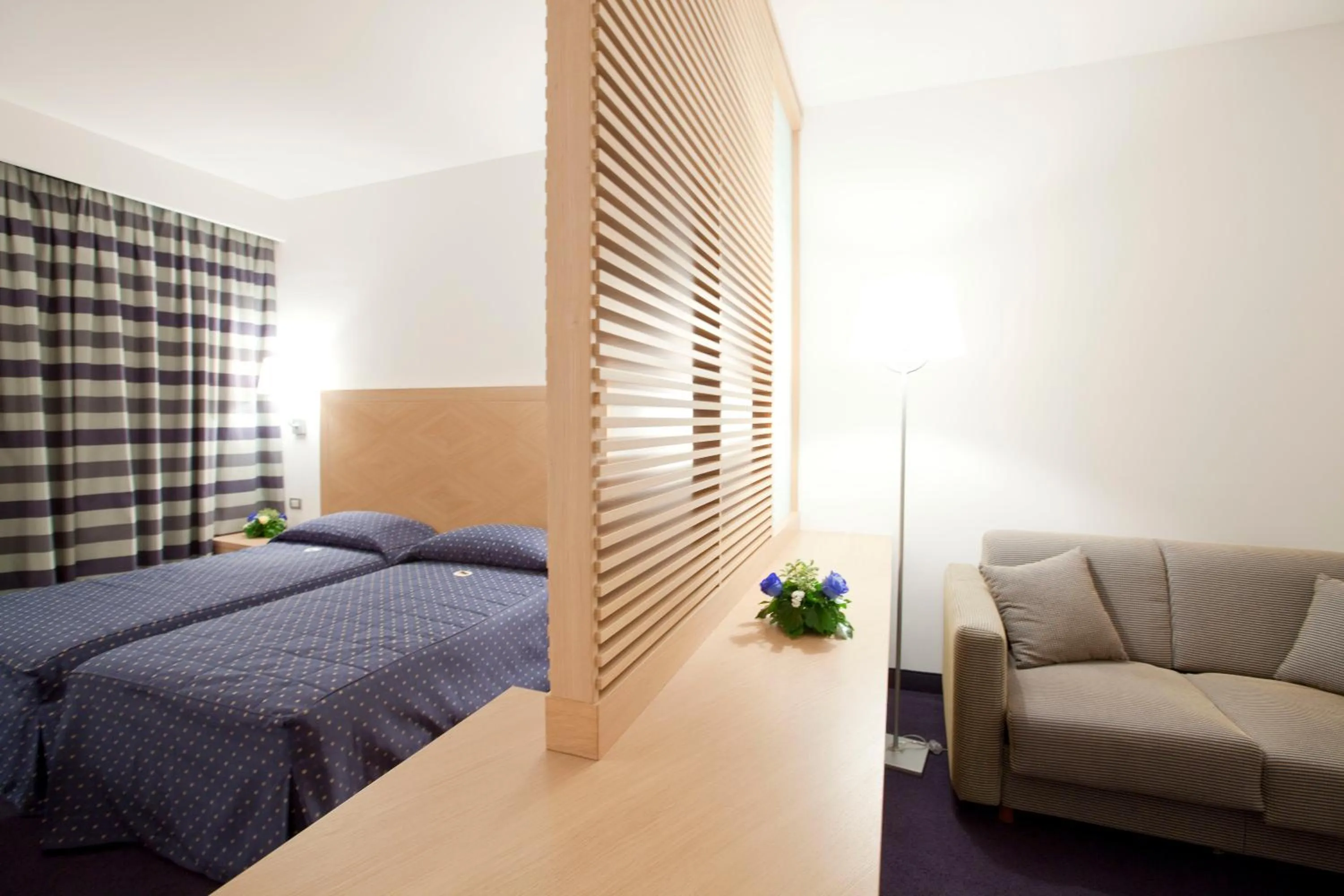 Bed in Centrum Palace Hotel & Resorts