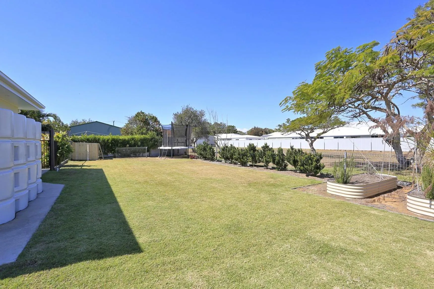 Garden in 12th Tee BnB