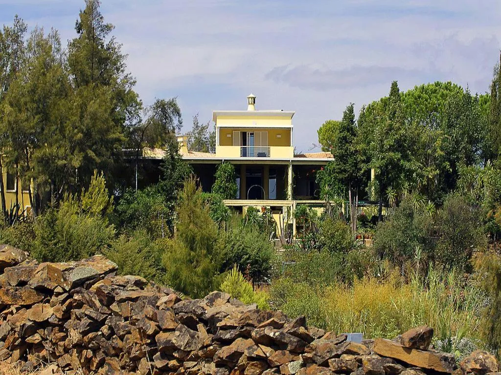 Quinta das Eirinhas-Jardim de Bonsai