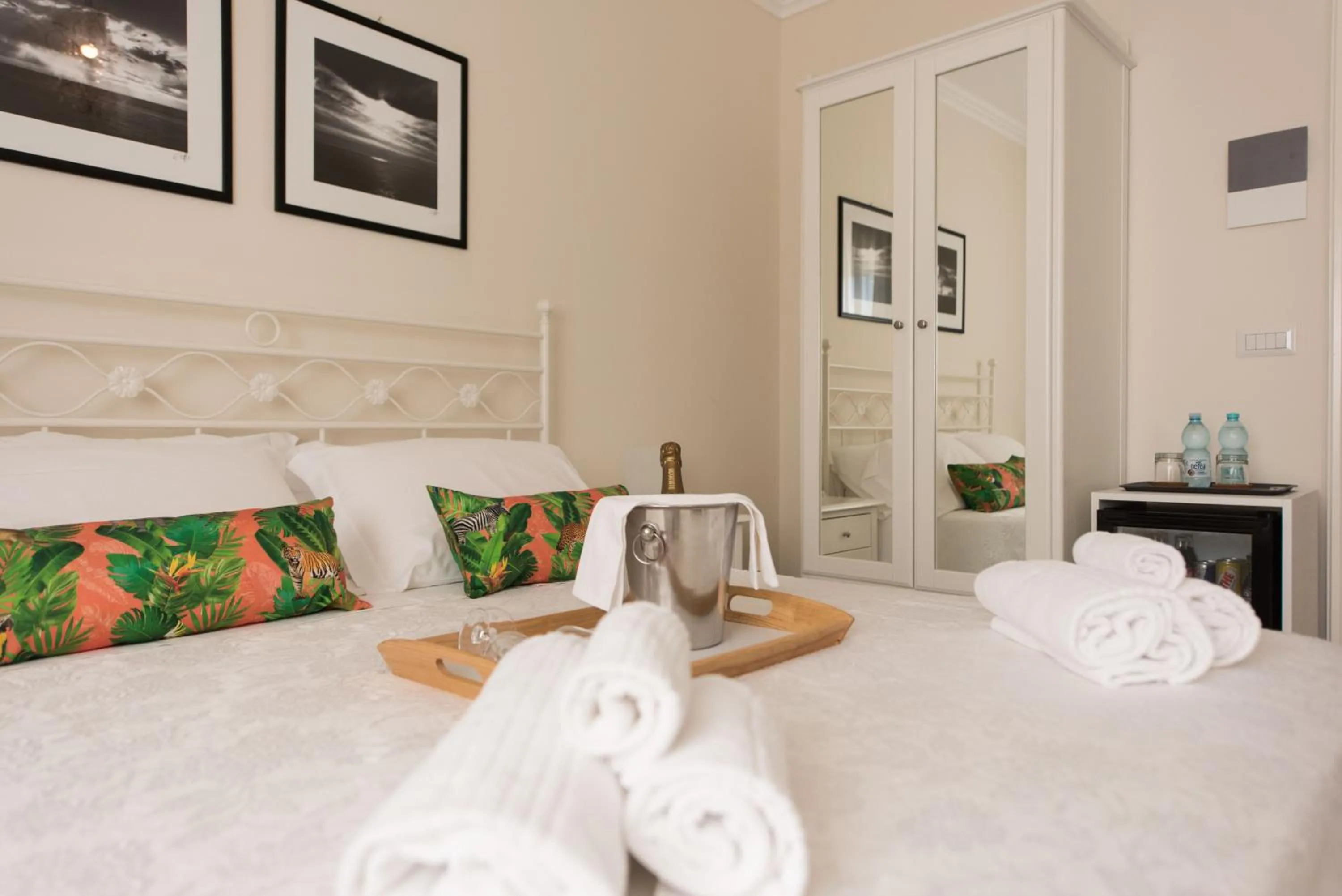 Photo of the whole room, Bed in Residenza Il Sole