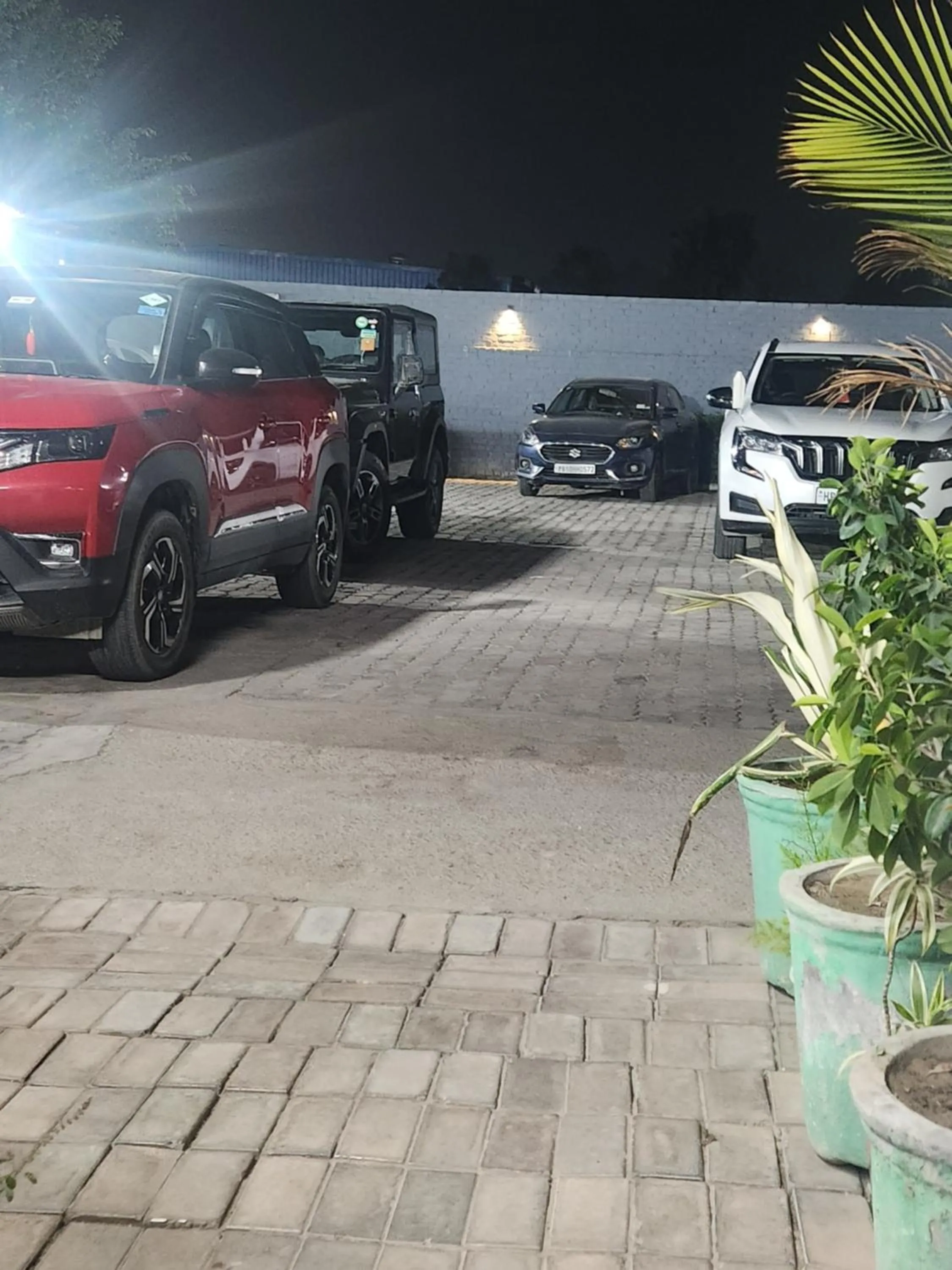 Parking in The Lagoon