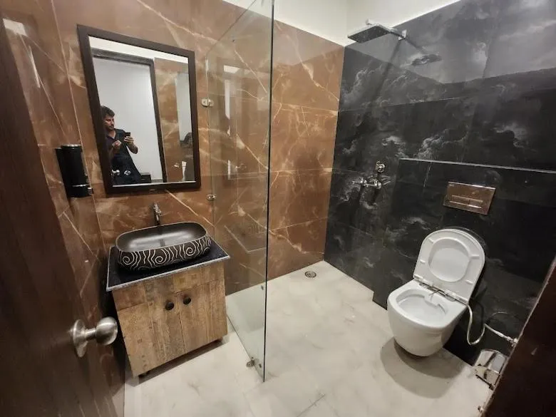 Toilet in The Lagoon