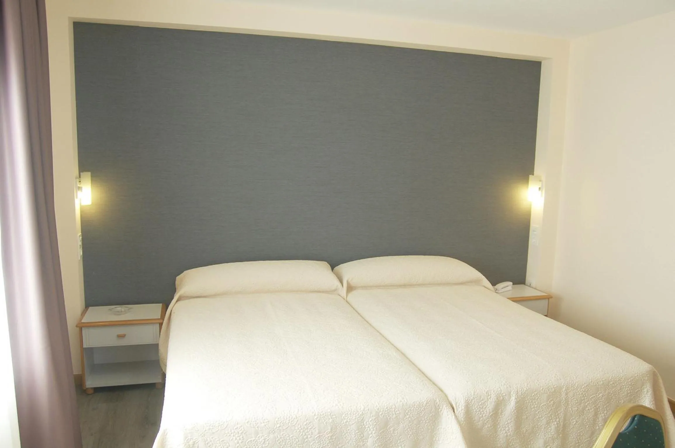 Photo of the whole room, Bed in Hotel Lupa