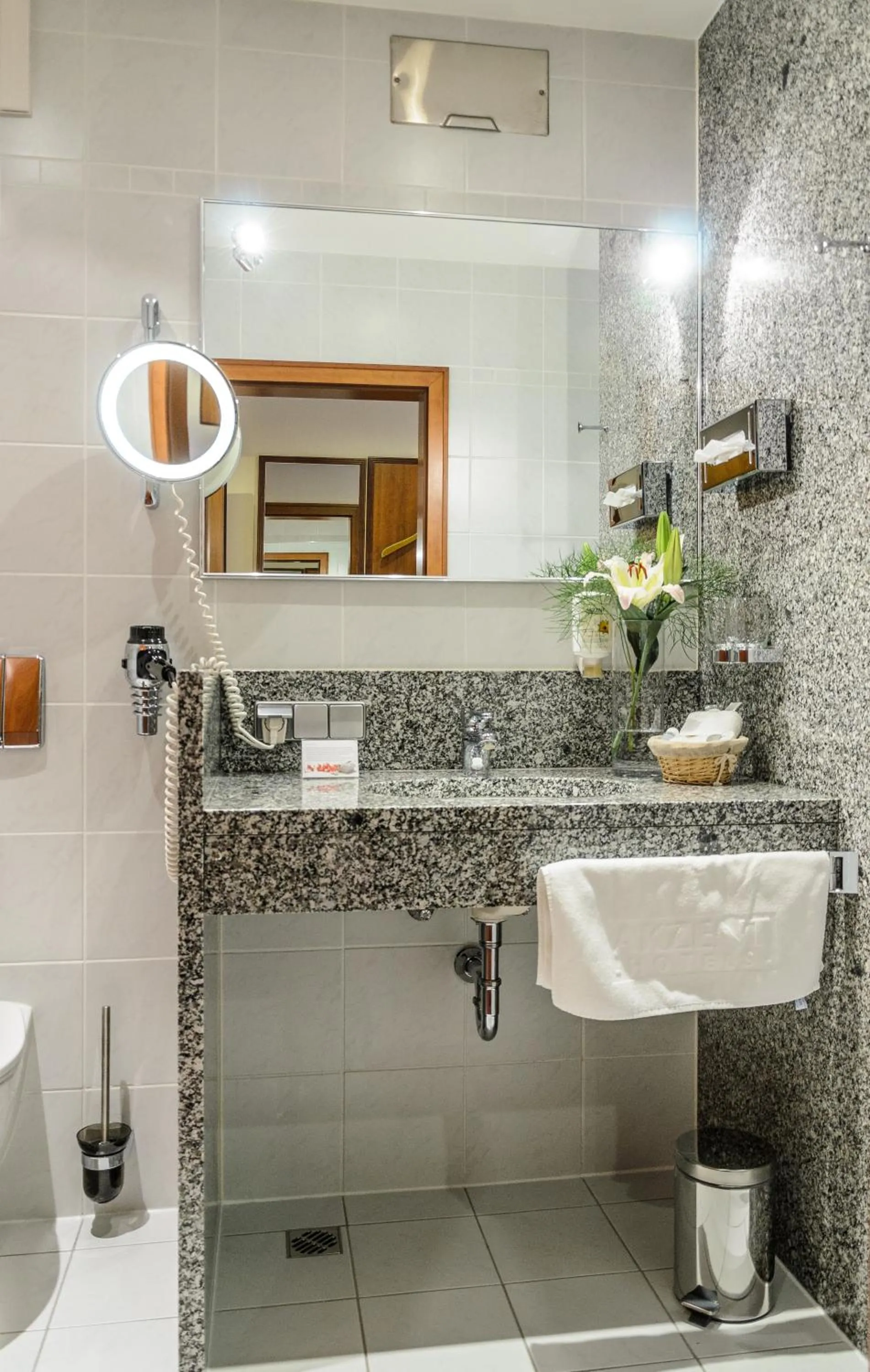 Photo of the whole room in Akzent Hotel Goldner Hirsch