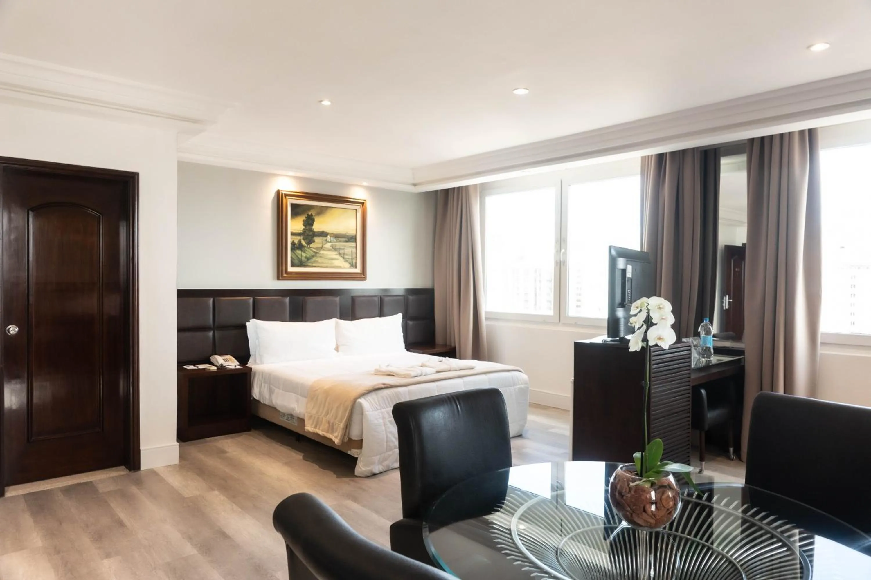 Bed in Plaza São Rafael Hotel