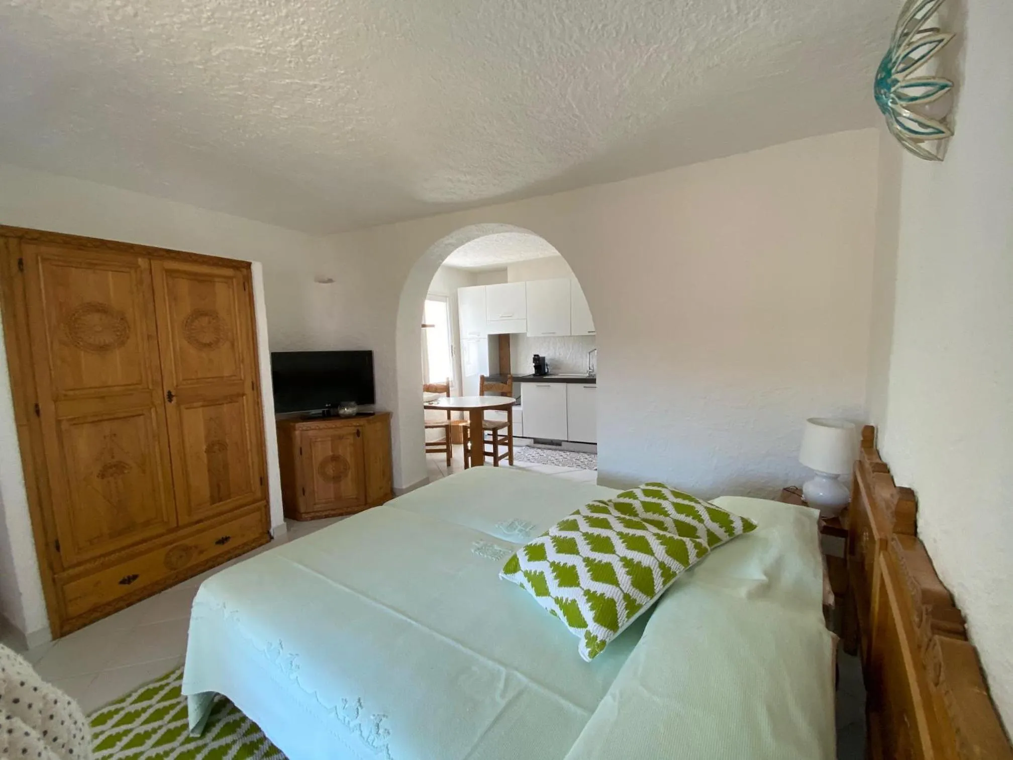 TV and multimedia, Bed in Hotel Punta Est