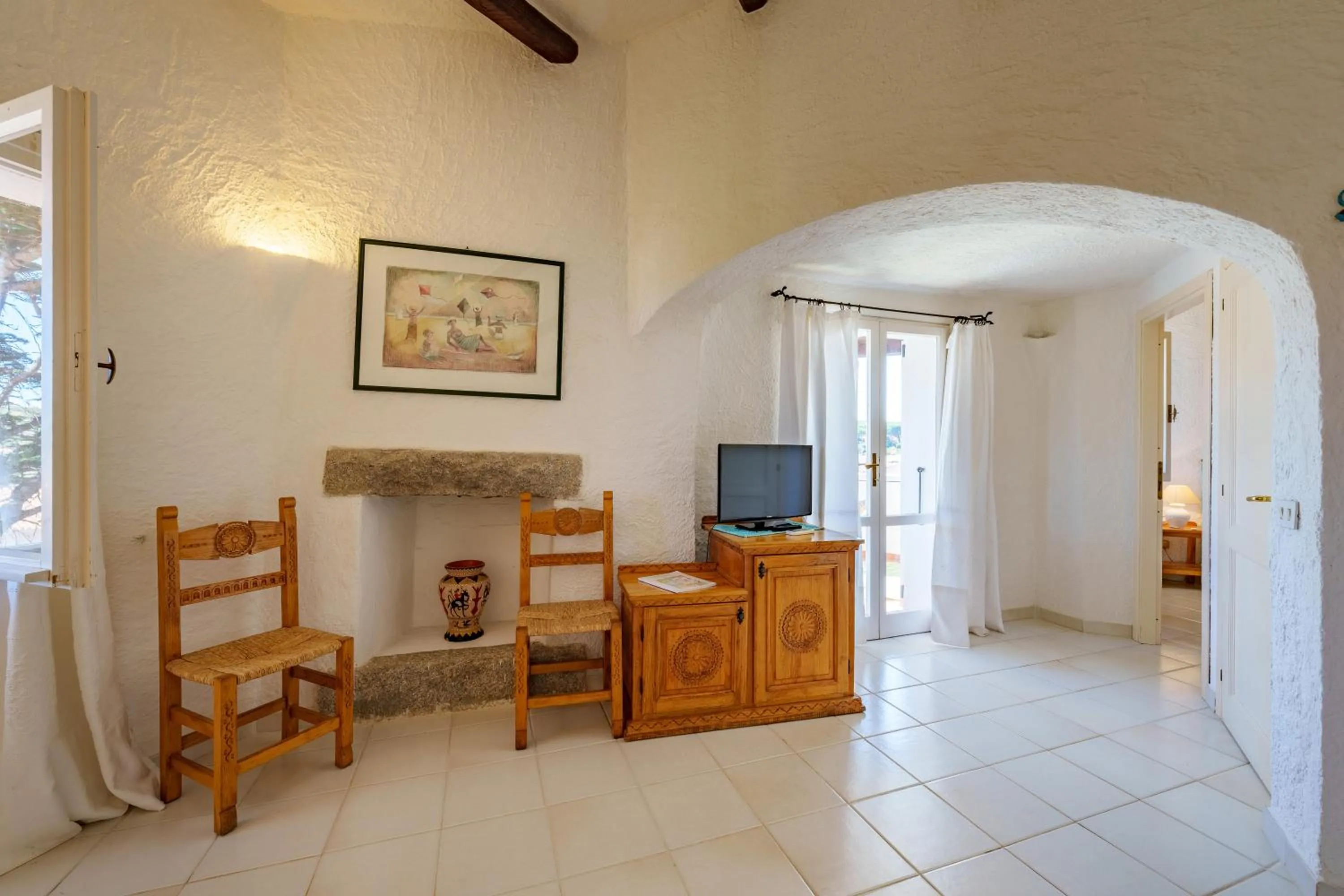 TV and multimedia in Hotel Punta Est