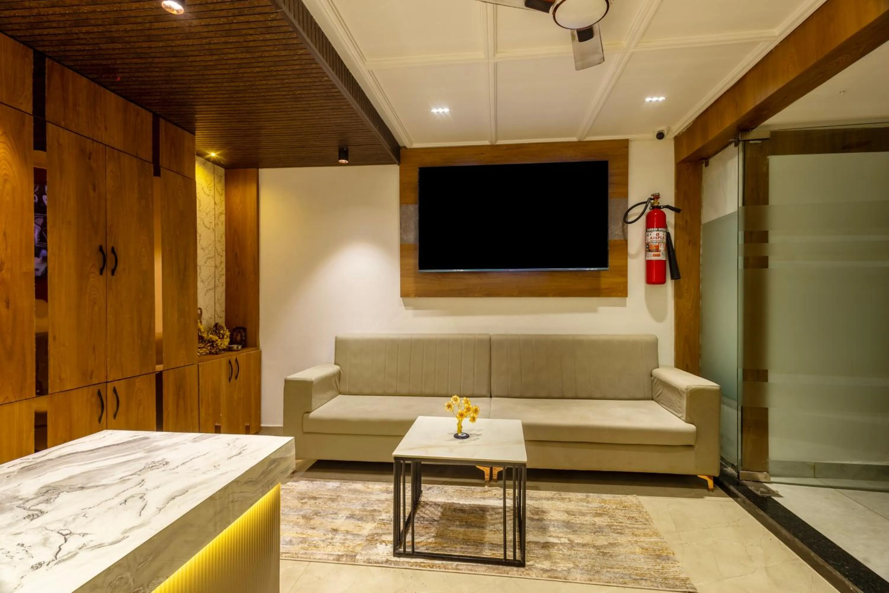 Seating area in Treebo Grand Shivay