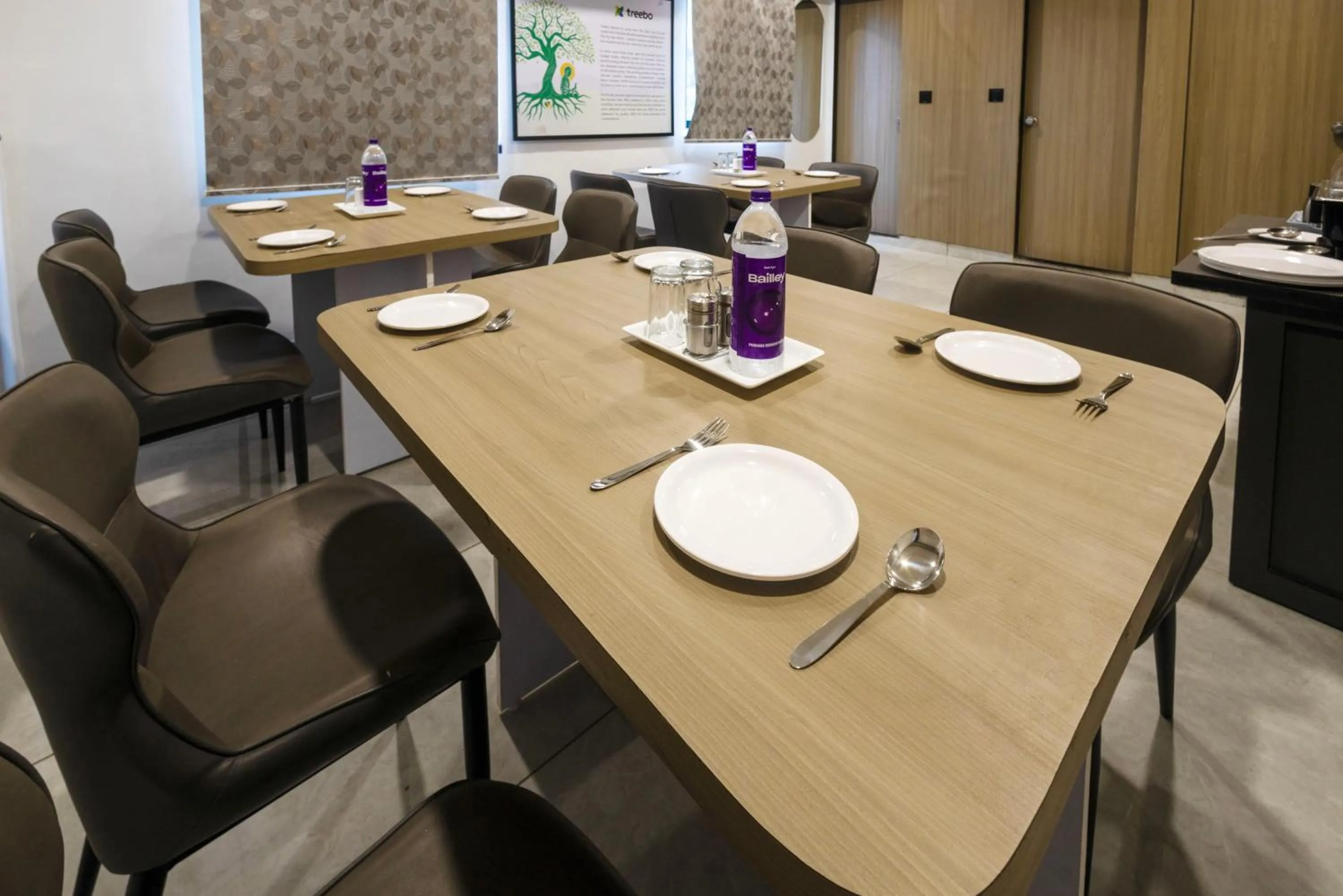 Dining area in Treebo Grand Shivay