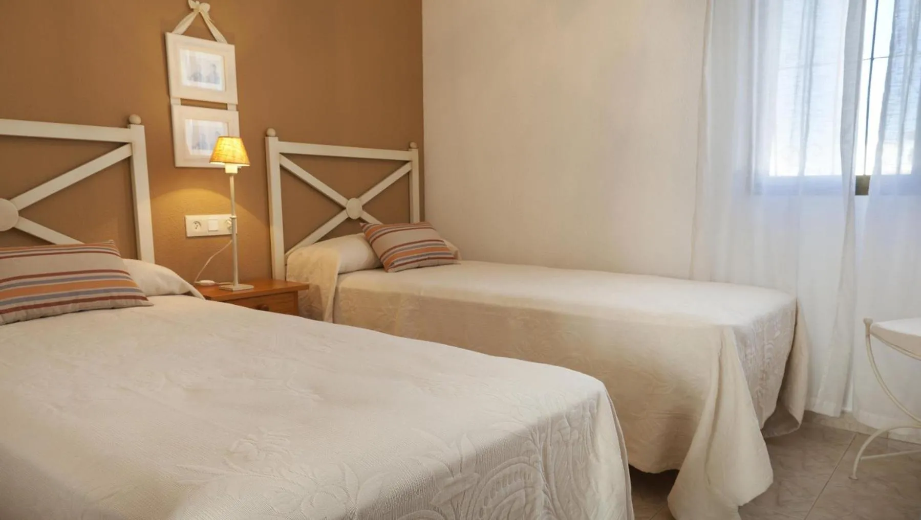 Other, Bed in 038 Villa Magrana