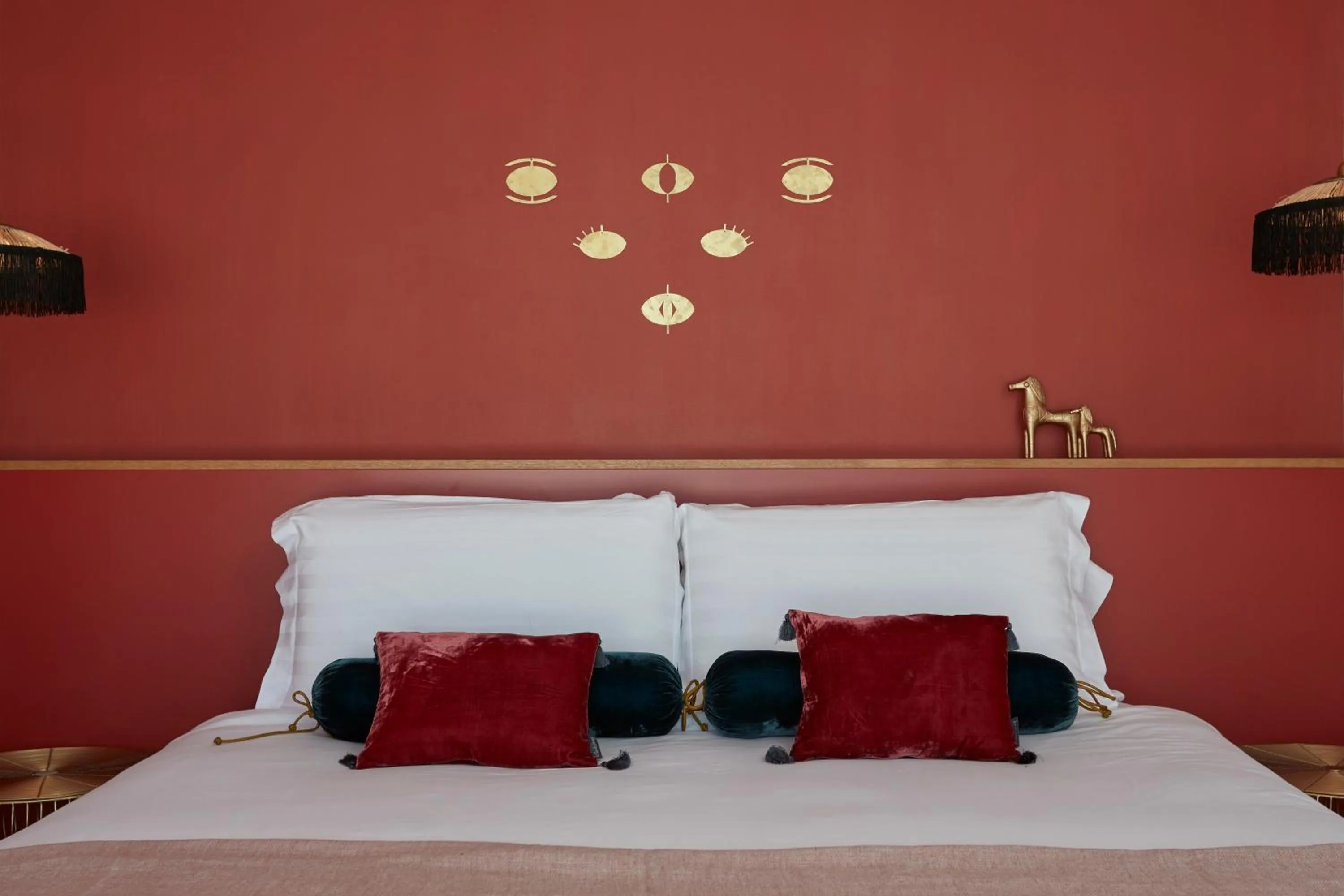 Decorative detail, Bed in Kouros Hotel & Suites